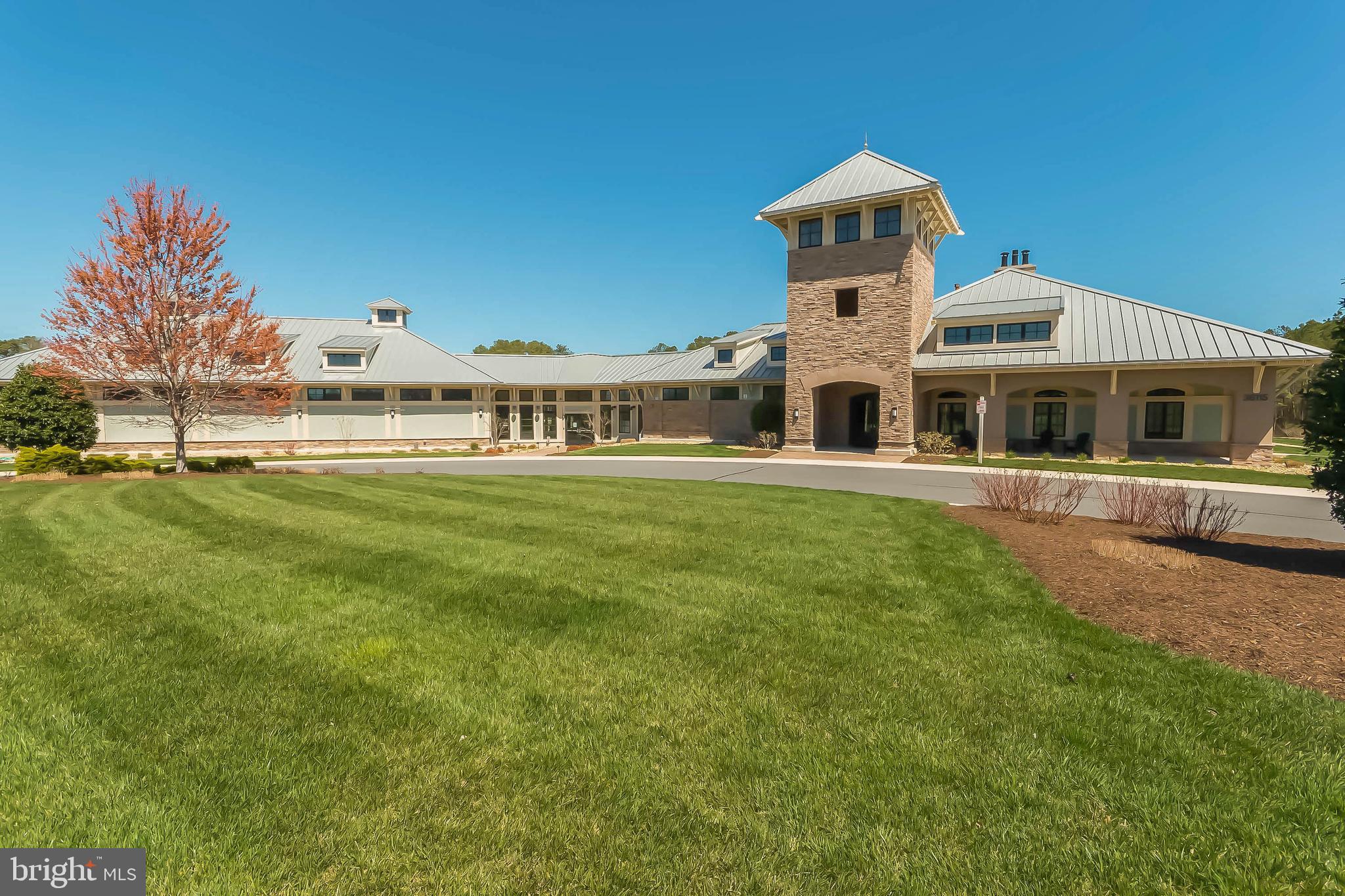 BAY FOREST CLUB - Residential