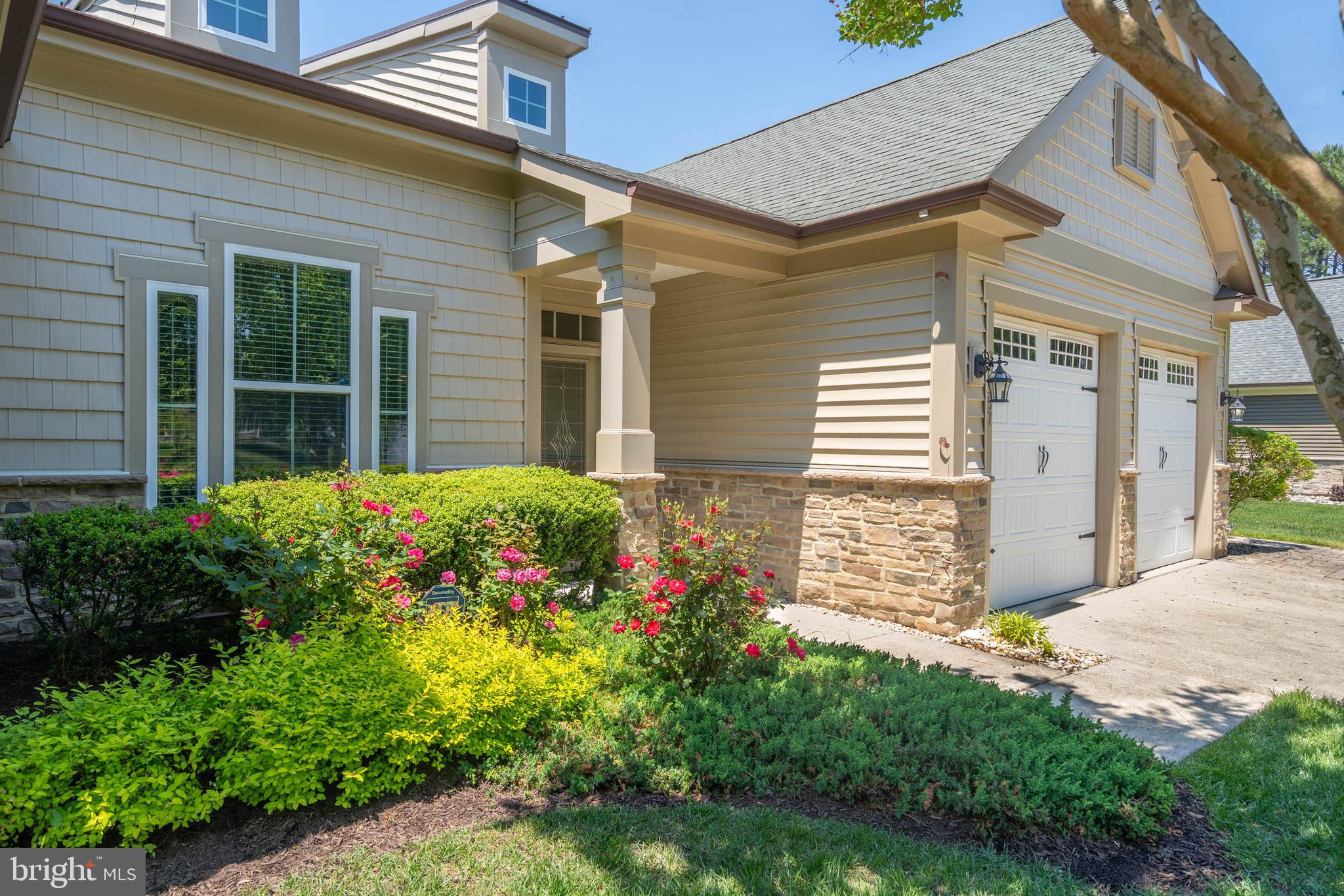 BAY FOREST CLUB - Residential