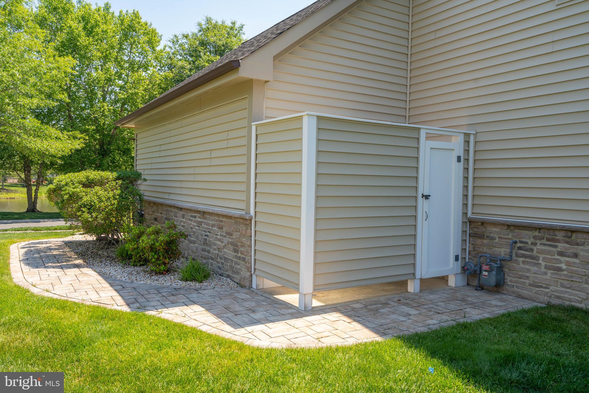 BAY FOREST CLUB - Residential