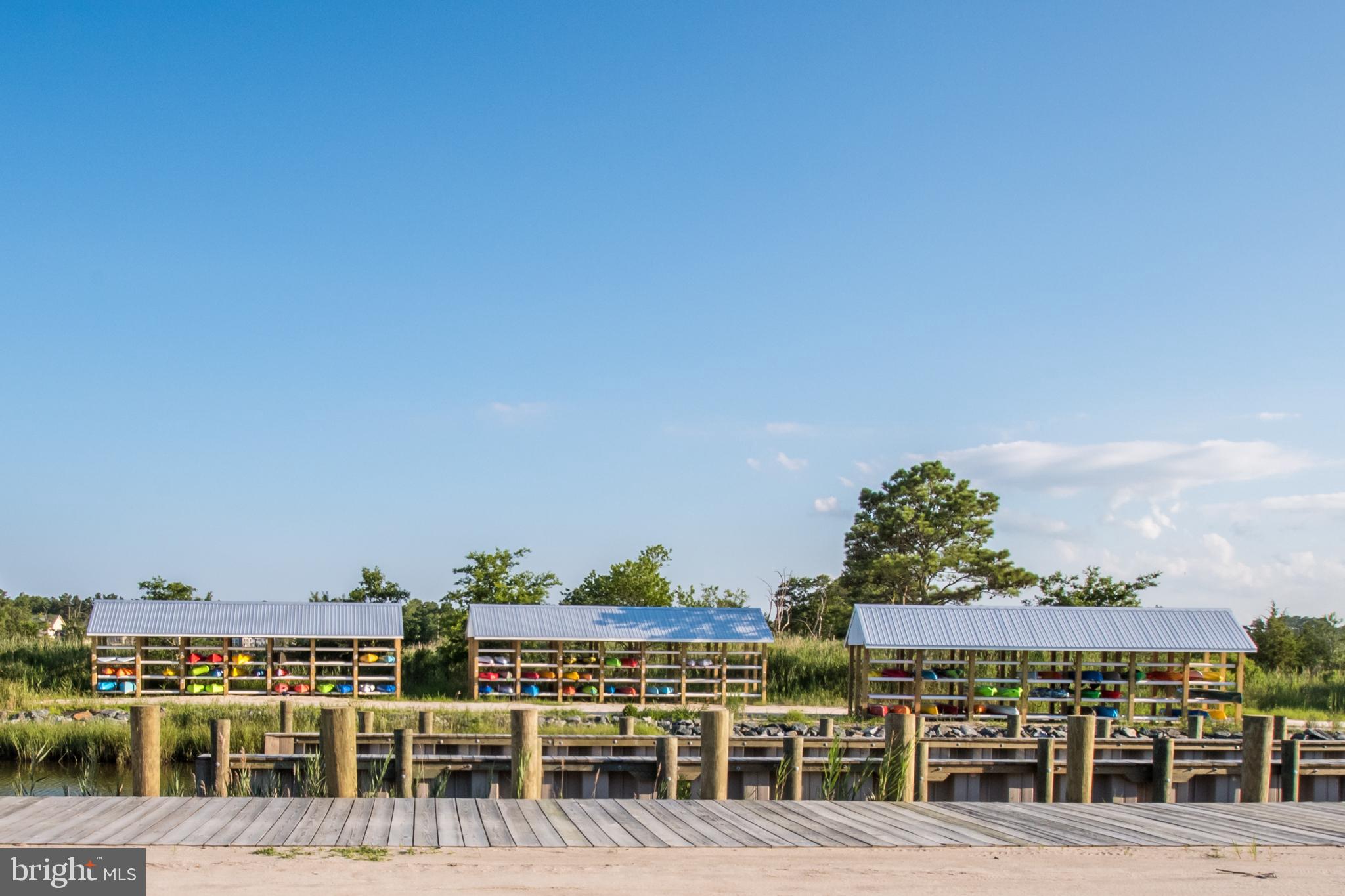 BAY FOREST CLUB - Residential