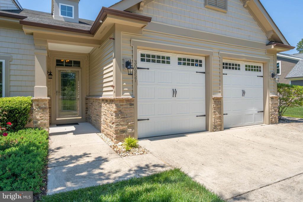 Photo of 30957 Rock Dove Court #305C, OCEAN VIEW, DE 19970 (MLS # DESU2112002)