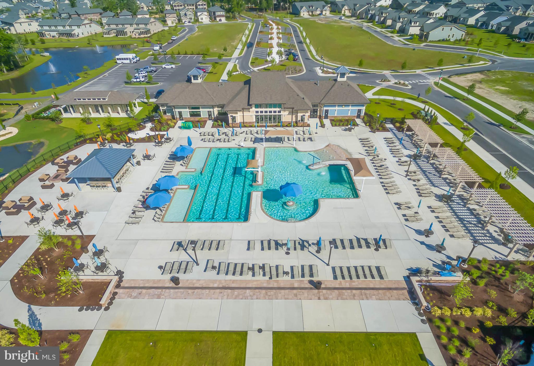 BAY FOREST CLUB - Residential