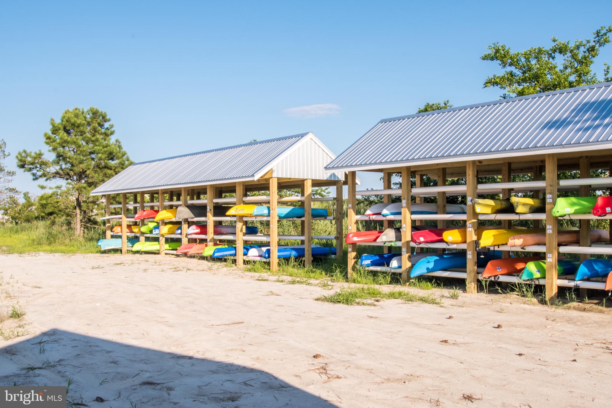 BAY FOREST CLUB - Residential
