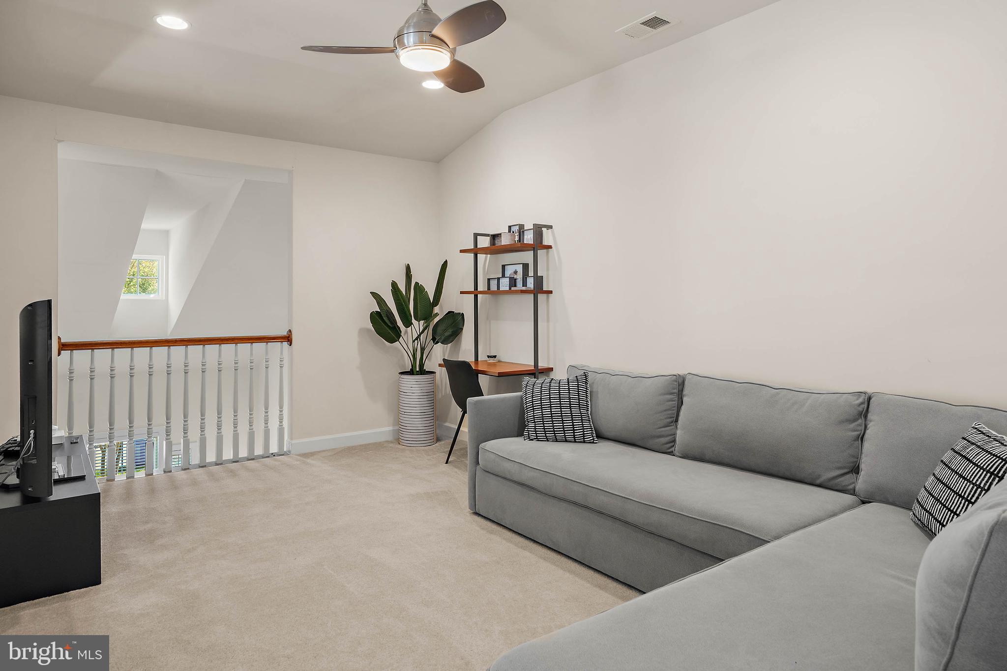 BAY FOREST CLUB - Residential