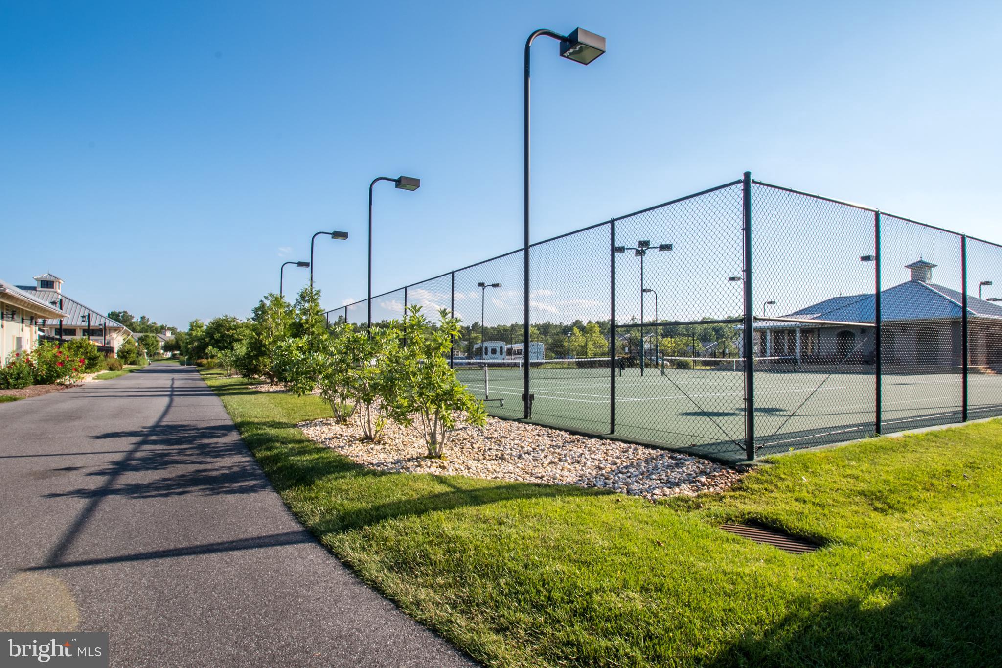 BAY FOREST CLUB - Residential
