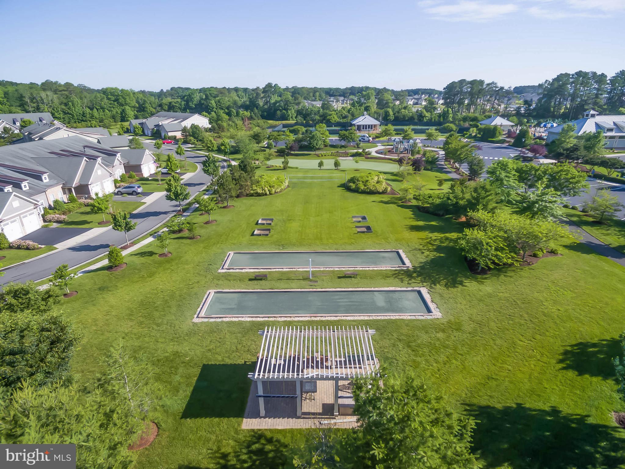 BAY FOREST CLUB - Residential