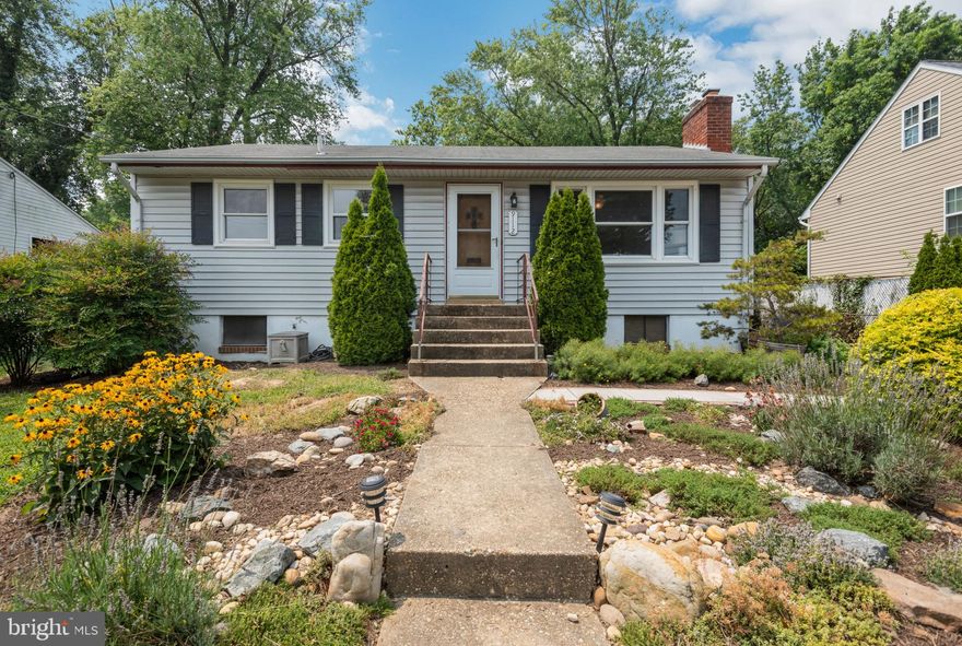 *Offers due Tuesday, July 27 by 4pm* Forget the restrictive rules and financial dependance of a condominium. You can afford your own detached, single-family home with a yard! This charming mid-century ranch home is drenched in natural sunlight. It's the ideal starter home with plenty of room in the basement to expand/renovate in the future. Also perfect if you're ready to downsize. Spend your leisure time honing your gardening skills or relaxing on the back patio. The vintage kitchen is open and spacious. It wouldn't take much to restore it to its original splendor. Whether you prefer to spend your free time out in nature or exploring the local art and culture, College Park has so much to offer. You can walk the trails around Lake Artemesia, spend an afternoon visiting art galleries and unique shops and then grab a delicious meal and a beer at one of College Parks numerous restaurants or breweries. You won't want to miss this quaint cottage! Don't forget to check out the virtual tour video.