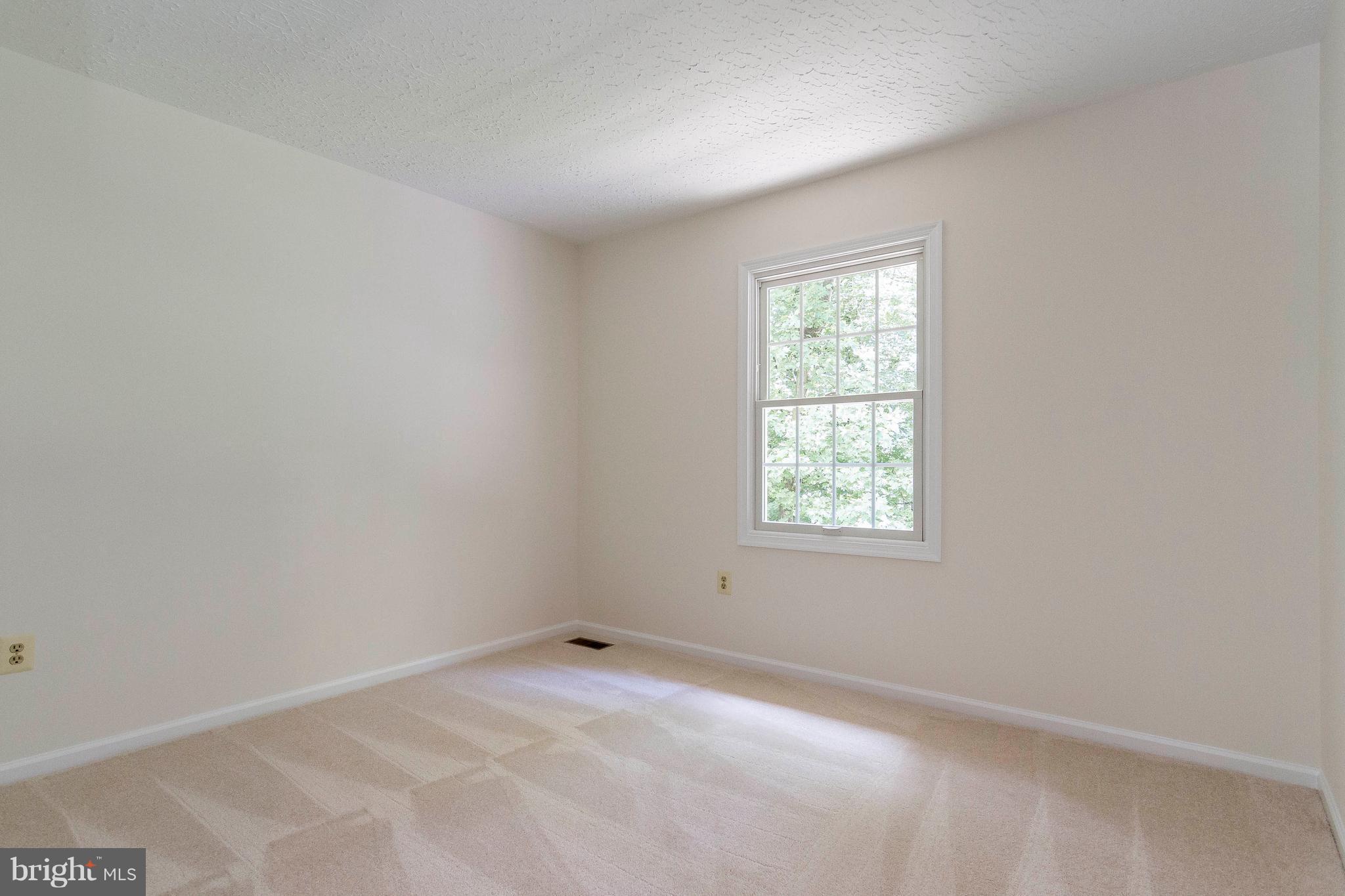 NEWPORT - Residential