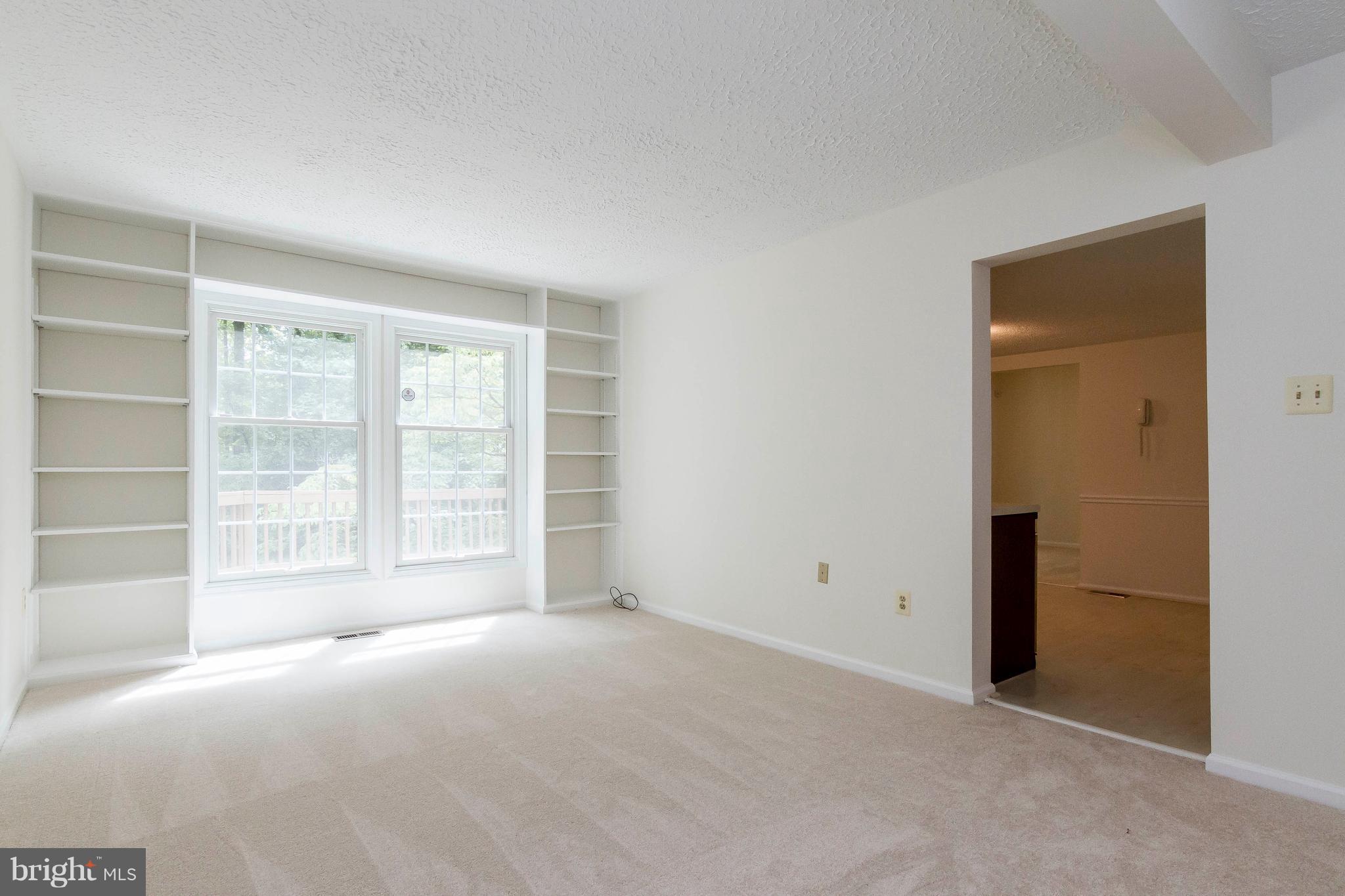 NEWPORT - Residential