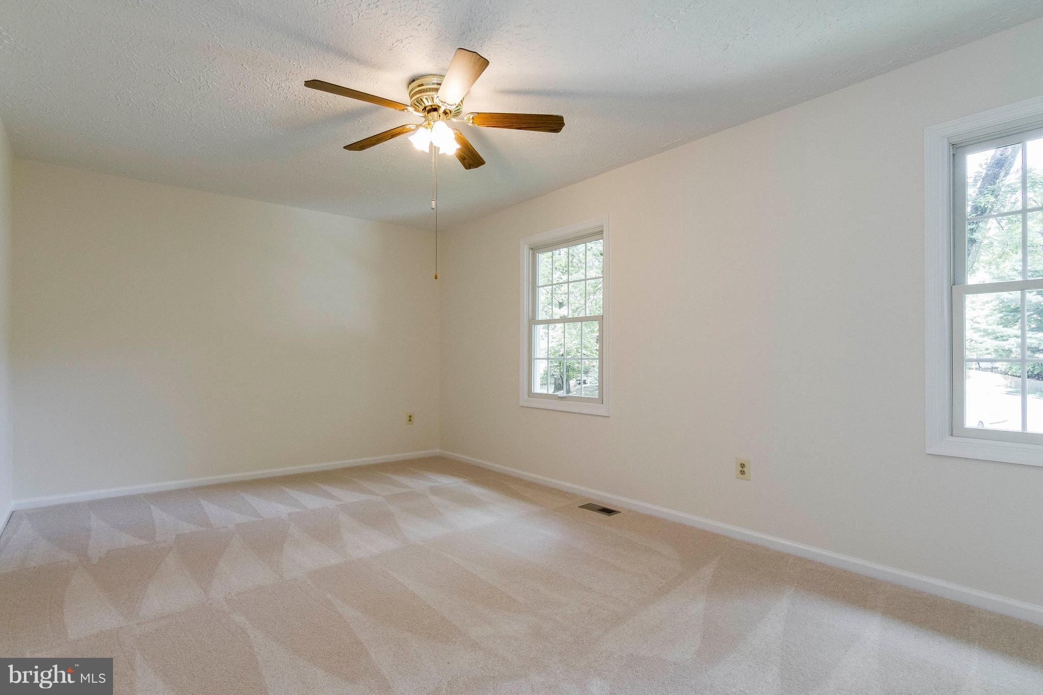 NEWPORT - Residential