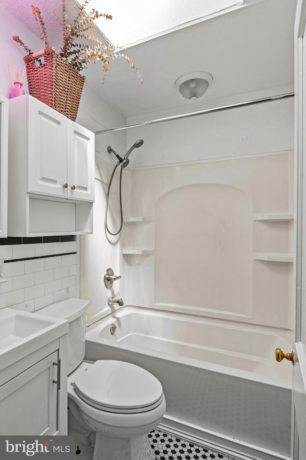 EDMONDSON VIILLAGE - Residential