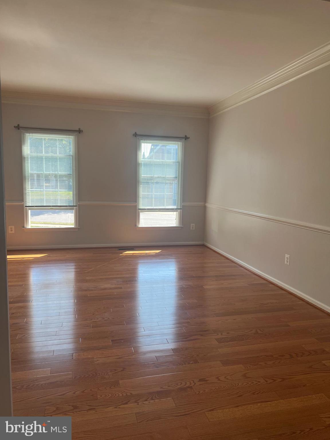 LOUDOUN VALLEY ESTATES - Residential Lease