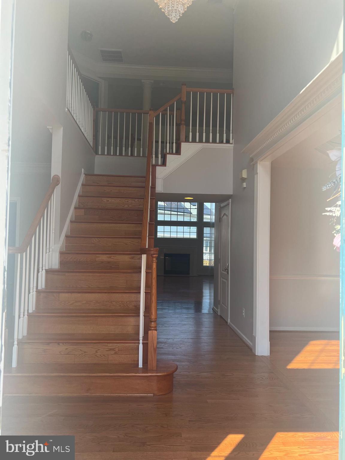 LOUDOUN VALLEY ESTATES - Residential Lease