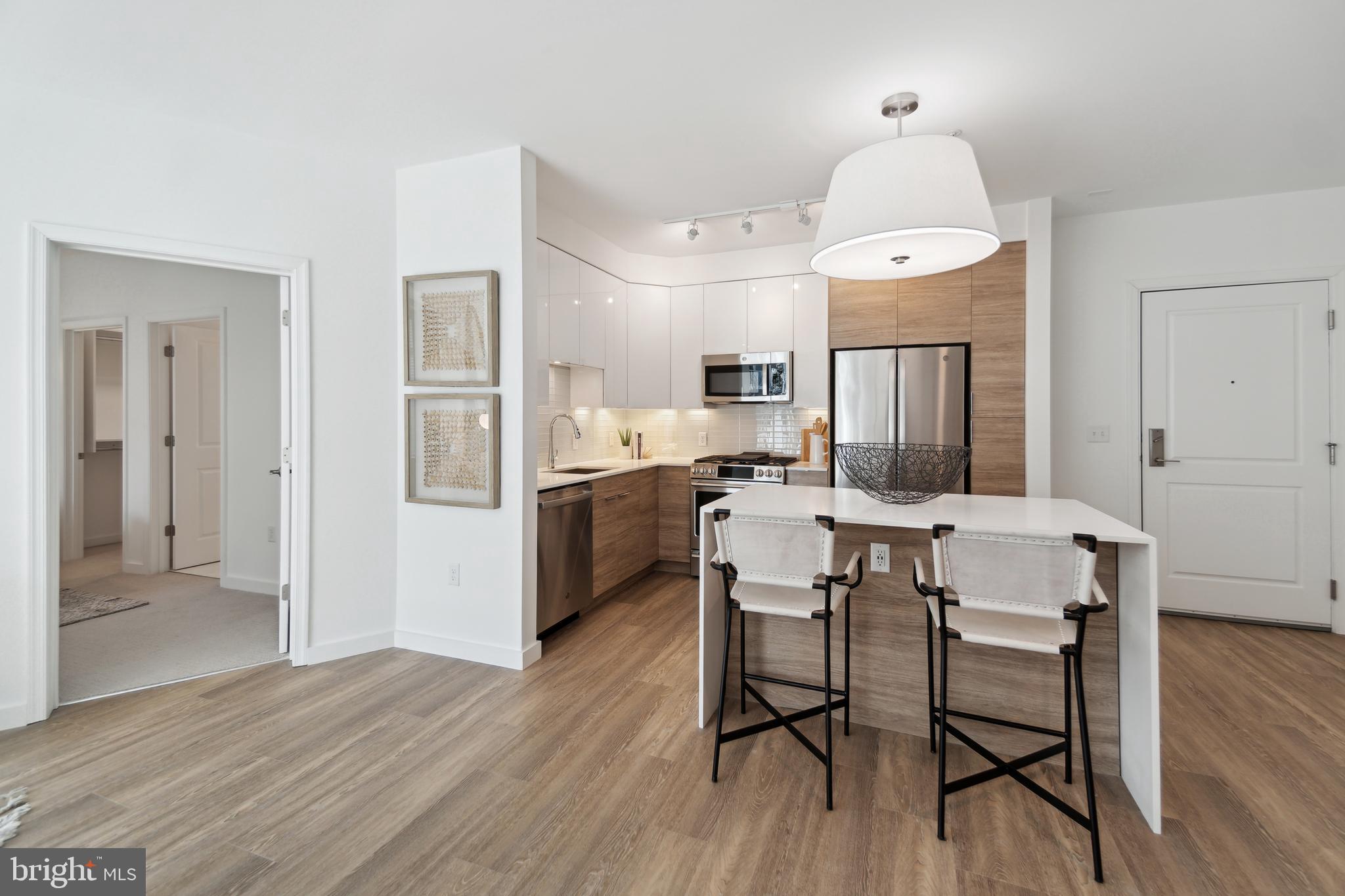 CHEVY CHASE - Residential Lease