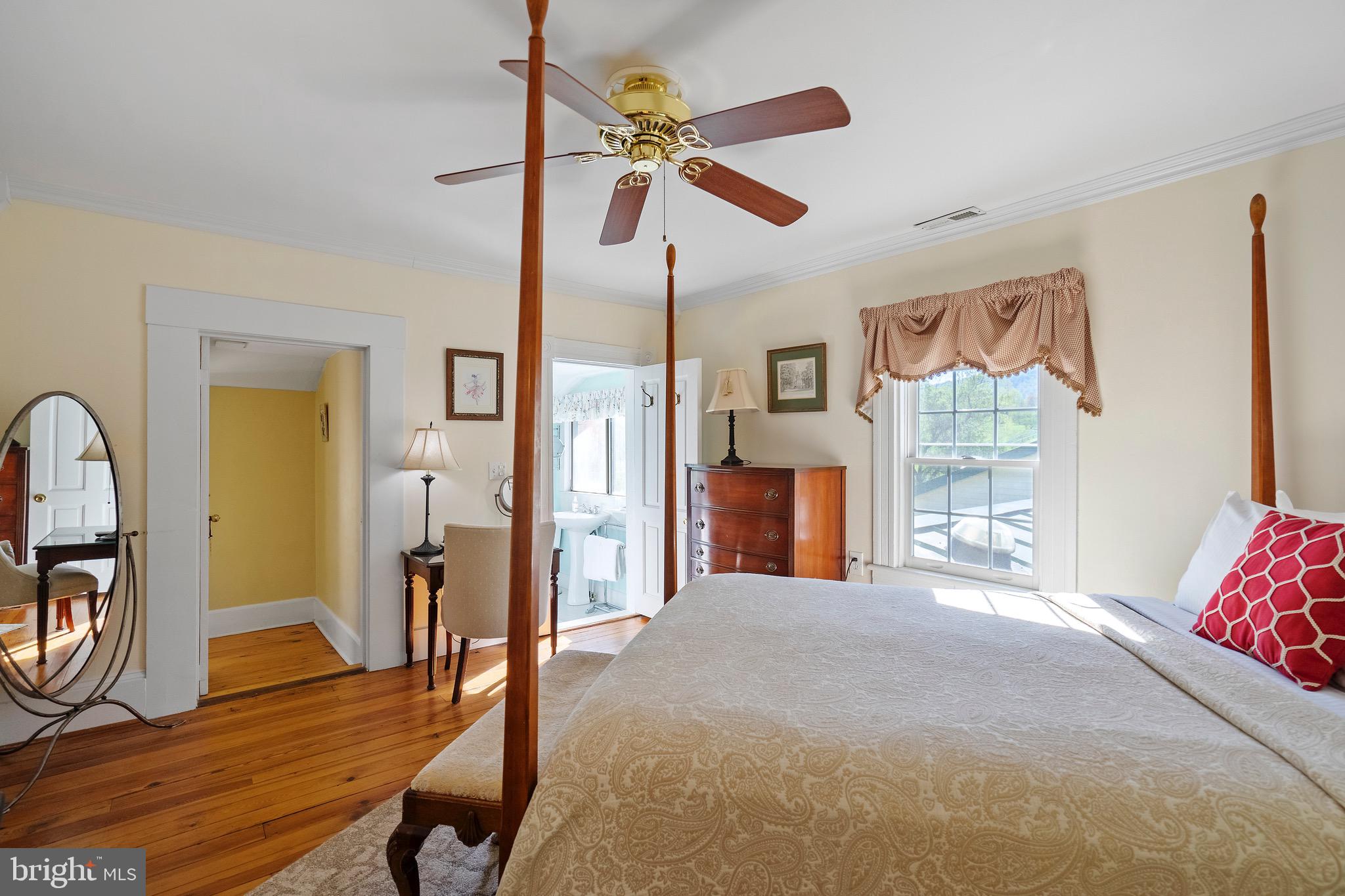 WASHINGTON VIRGINIA - Residential