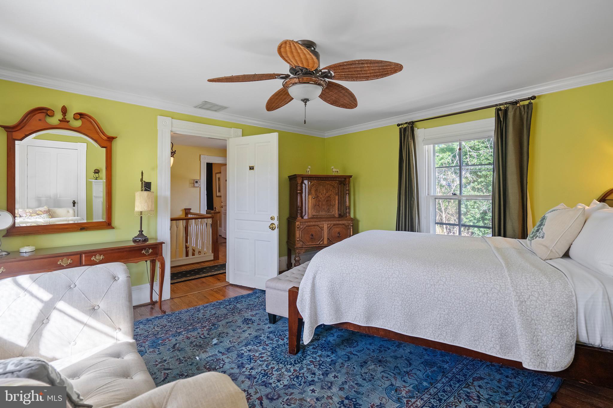 WASHINGTON VIRGINIA - Residential