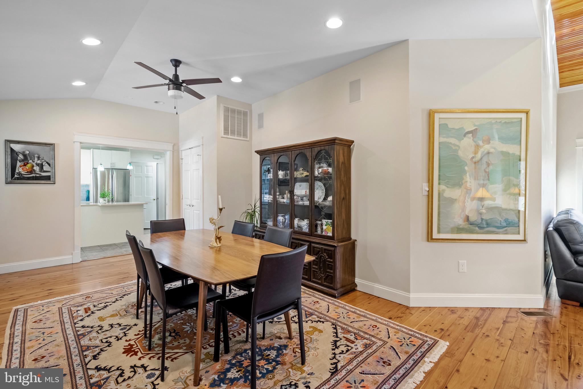 WASHINGTON VIRGINIA - Residential