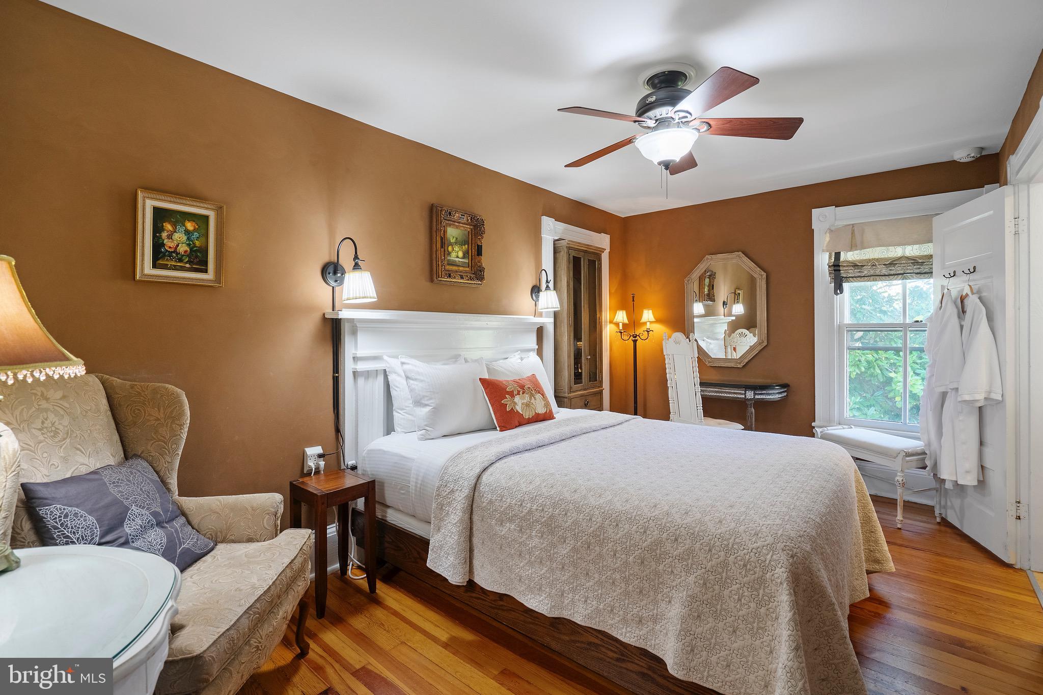 WASHINGTON VIRGINIA - Residential