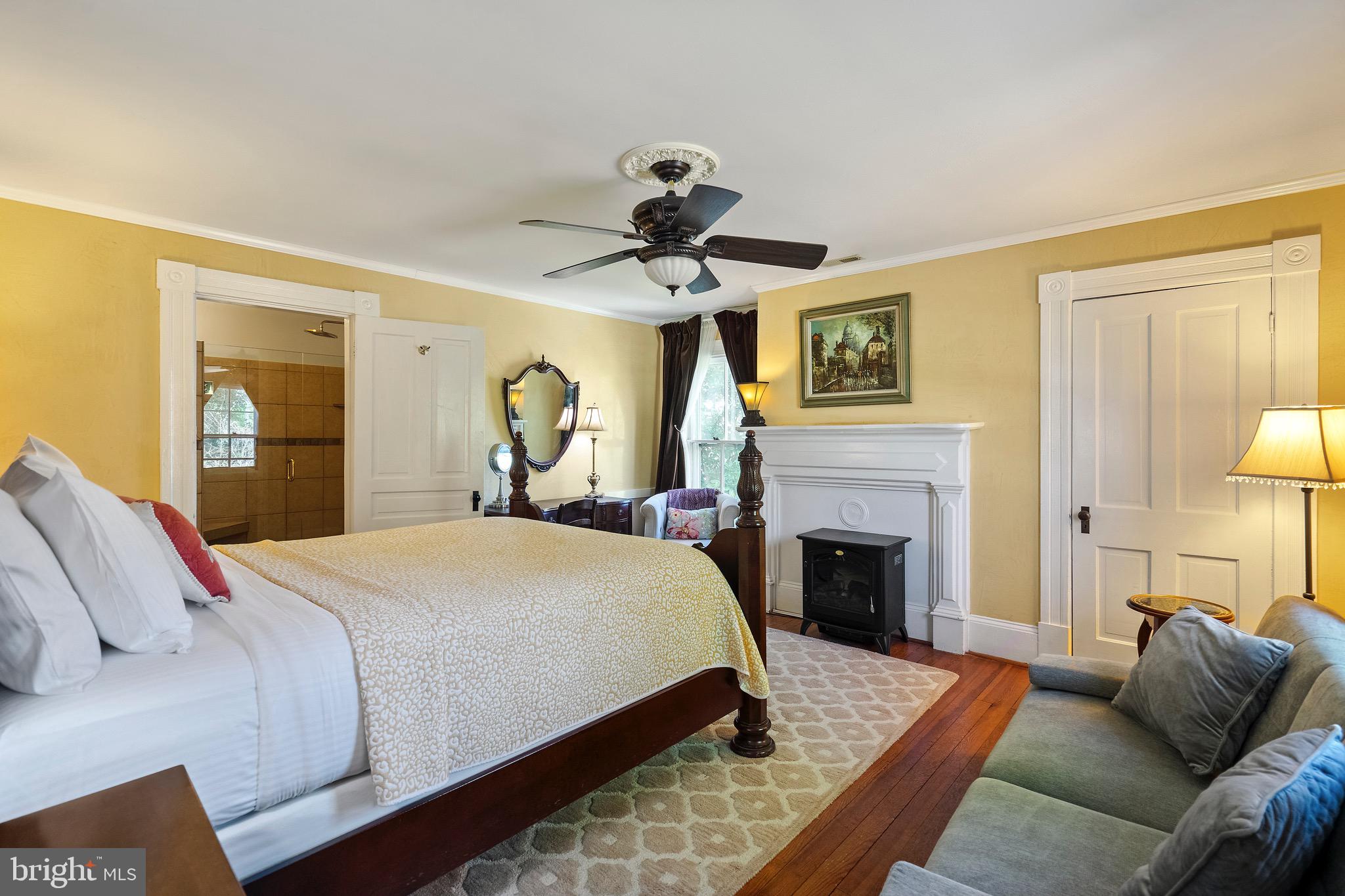 WASHINGTON VIRGINIA - Residential