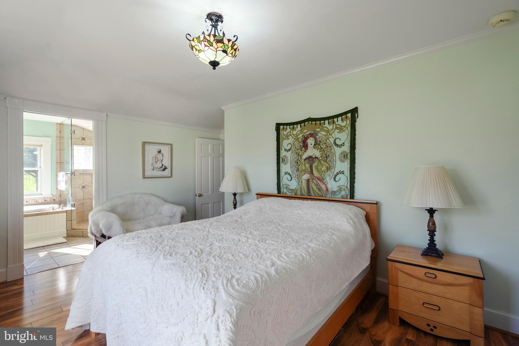 WASHINGTON VIRGINIA - Residential