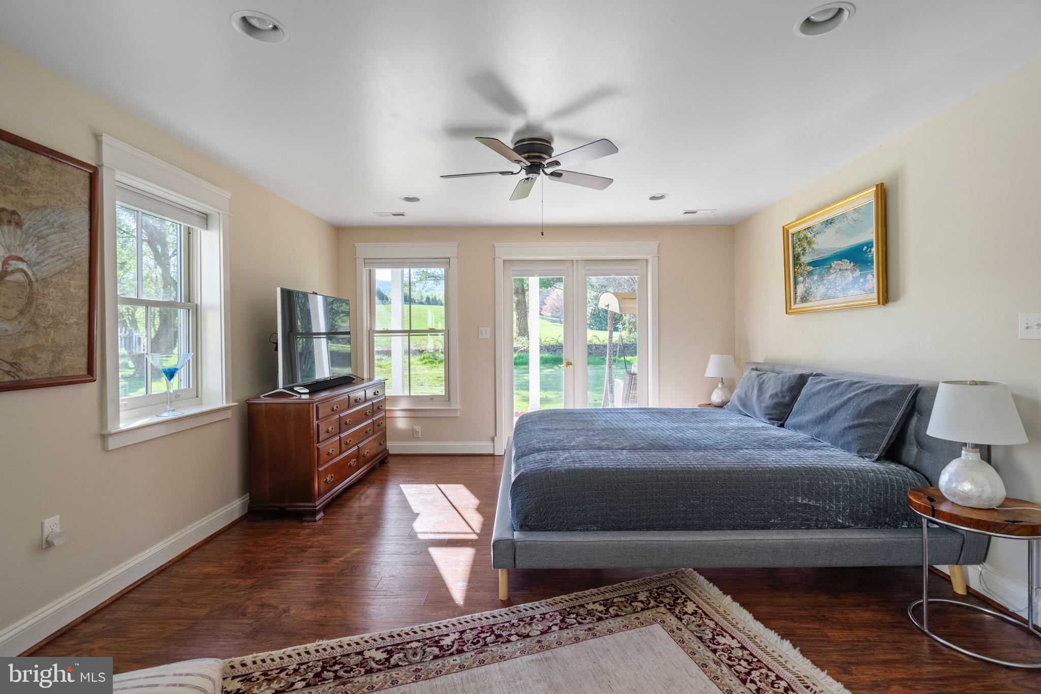 WASHINGTON VIRGINIA - Residential