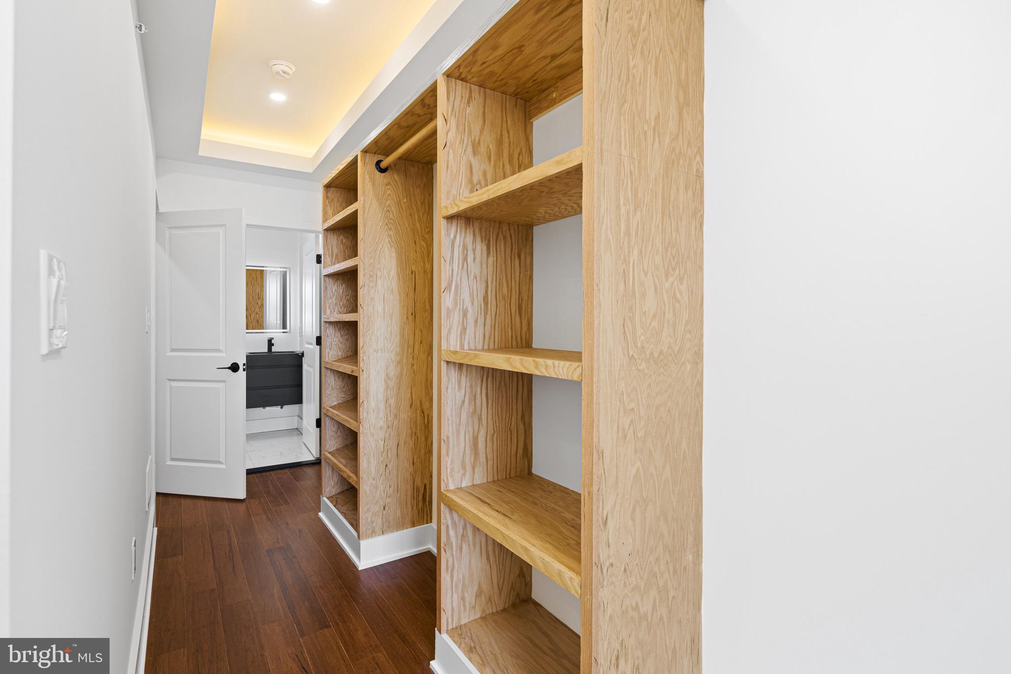 WEST KENSINGTON - Residential