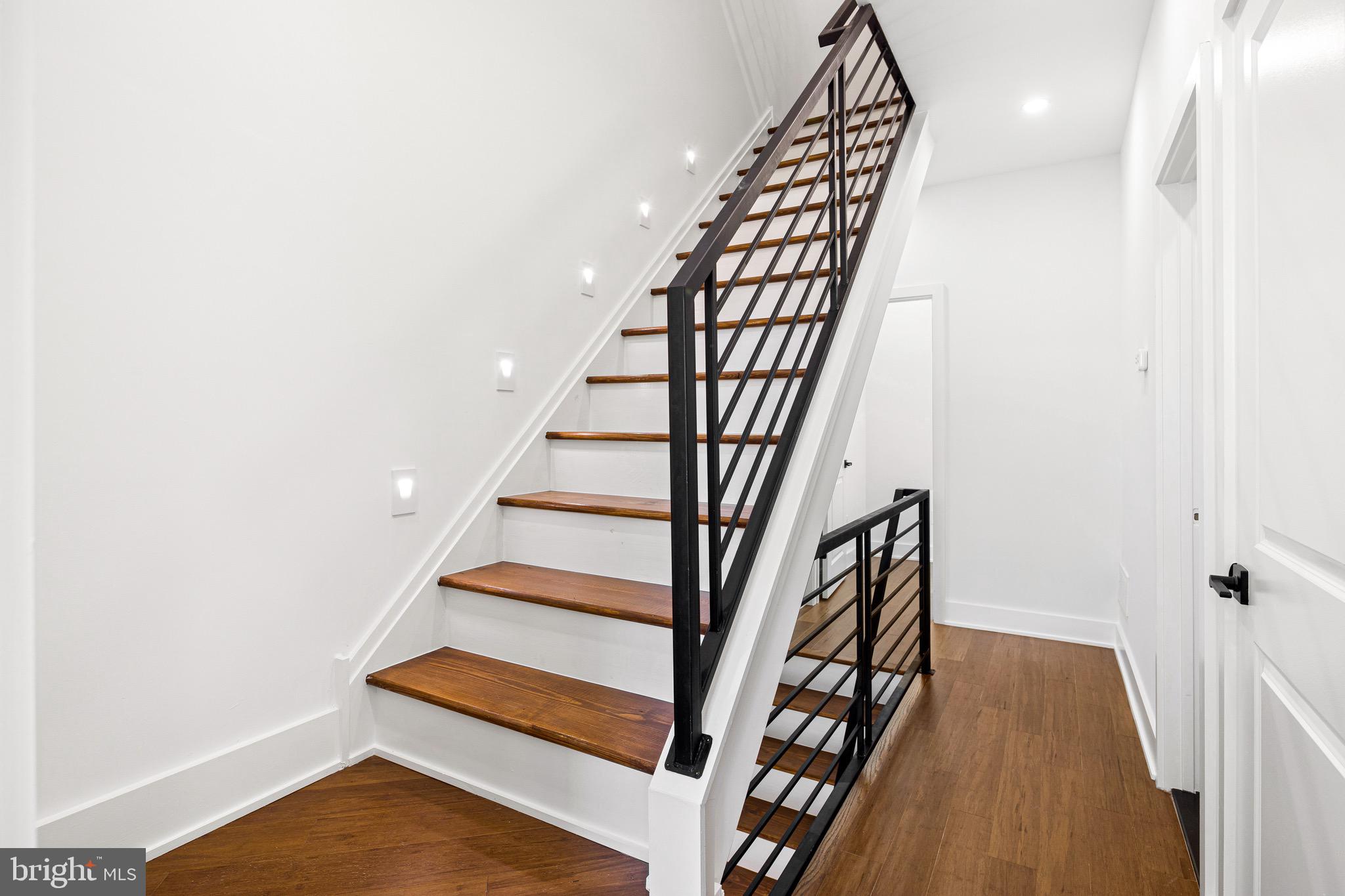 WEST KENSINGTON - Residential