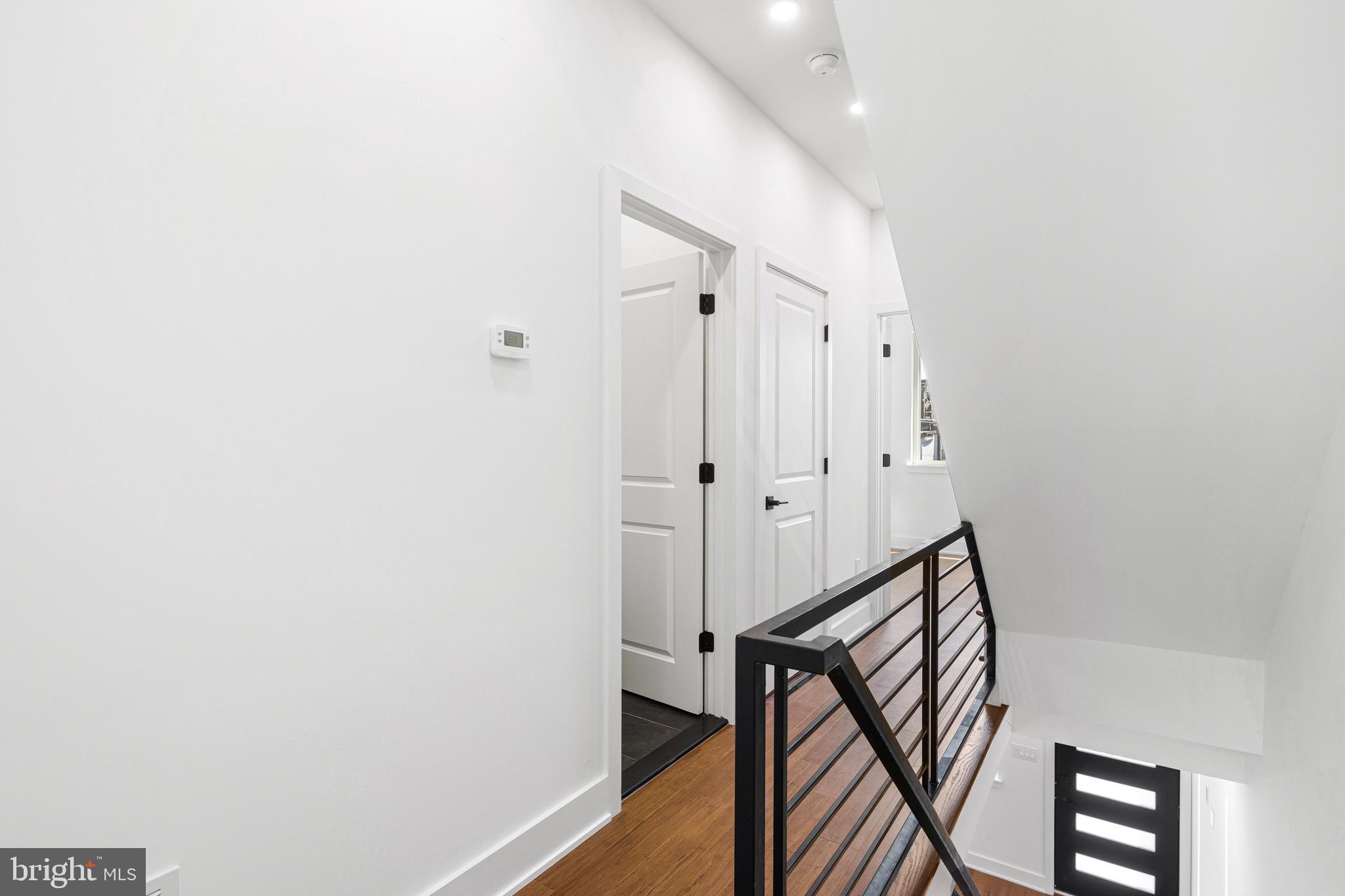 WEST KENSINGTON - Residential