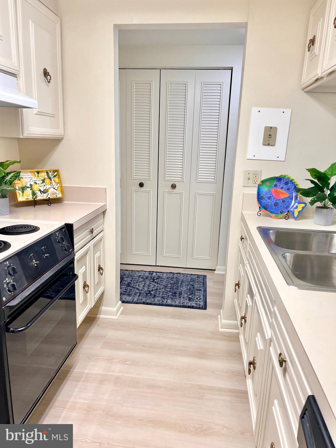 MONTGOMERY MUTUAL COOP - Residential