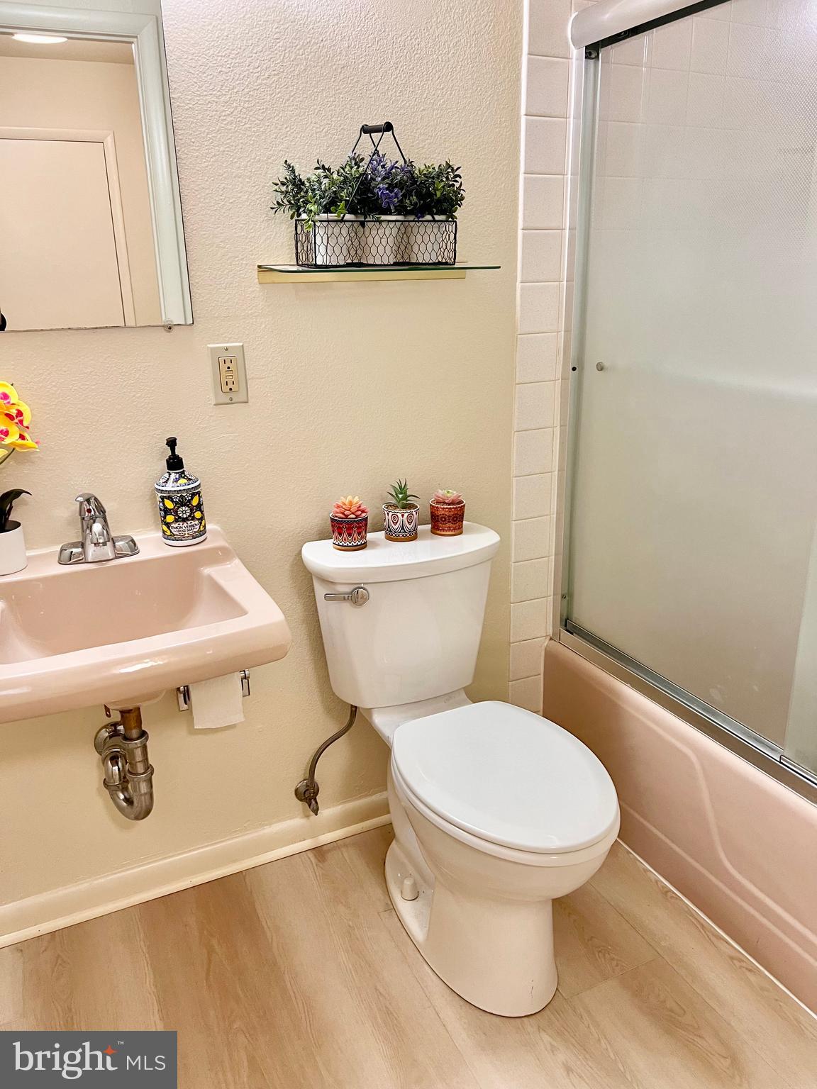 MONTGOMERY MUTUAL COOP - Residential