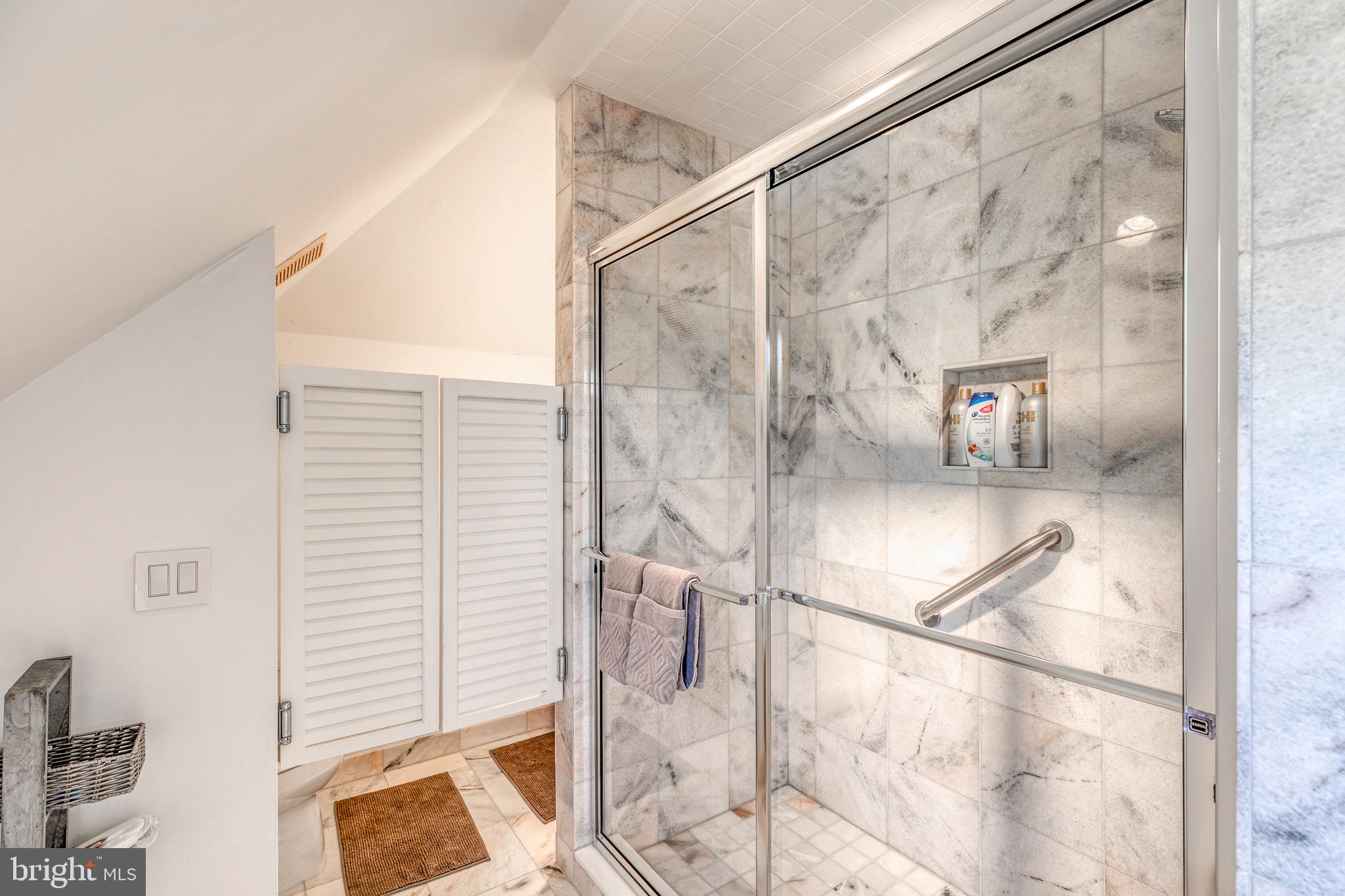 BRYN MAWR - Residential