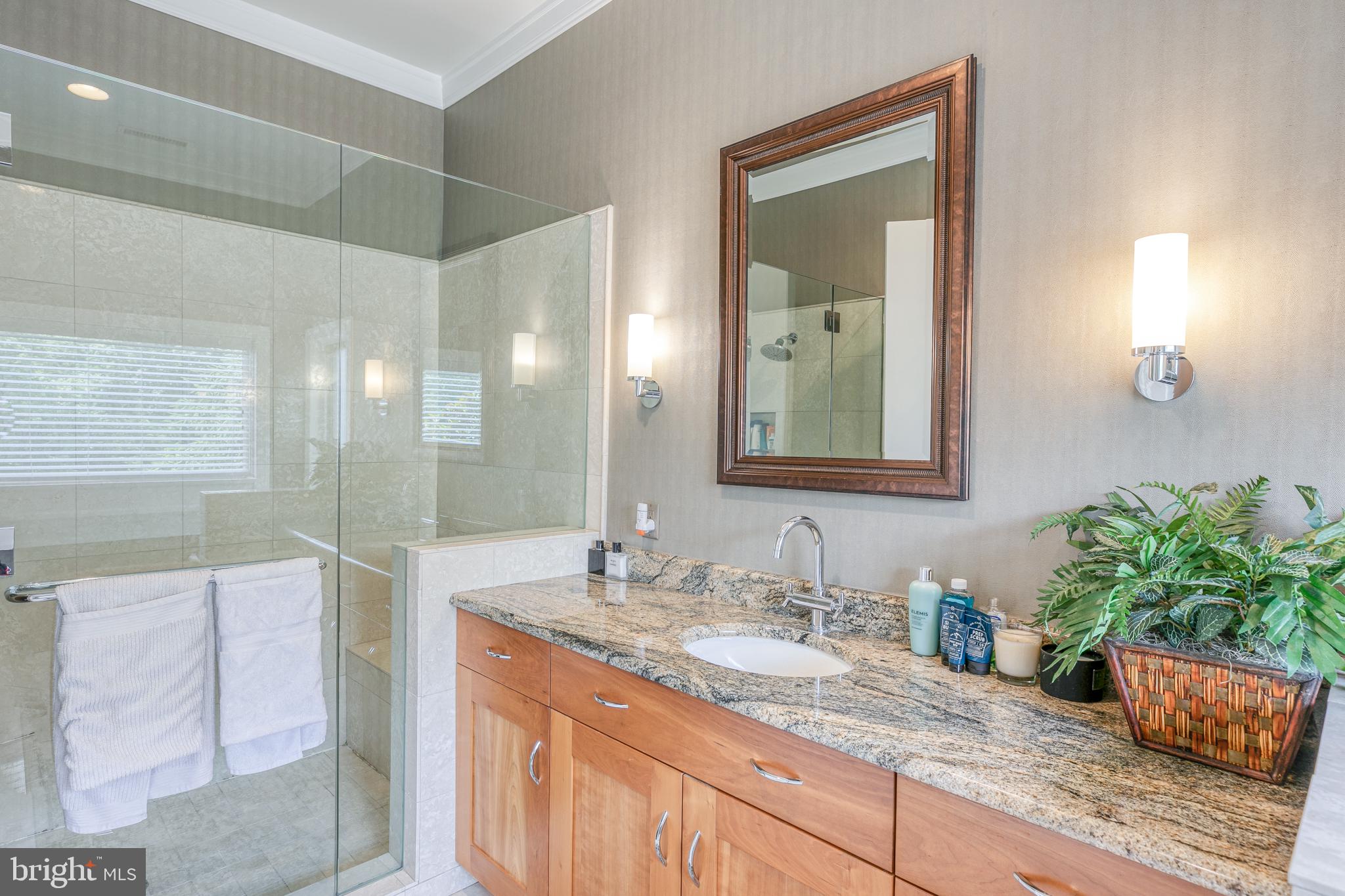 BRYN MAWR - Residential