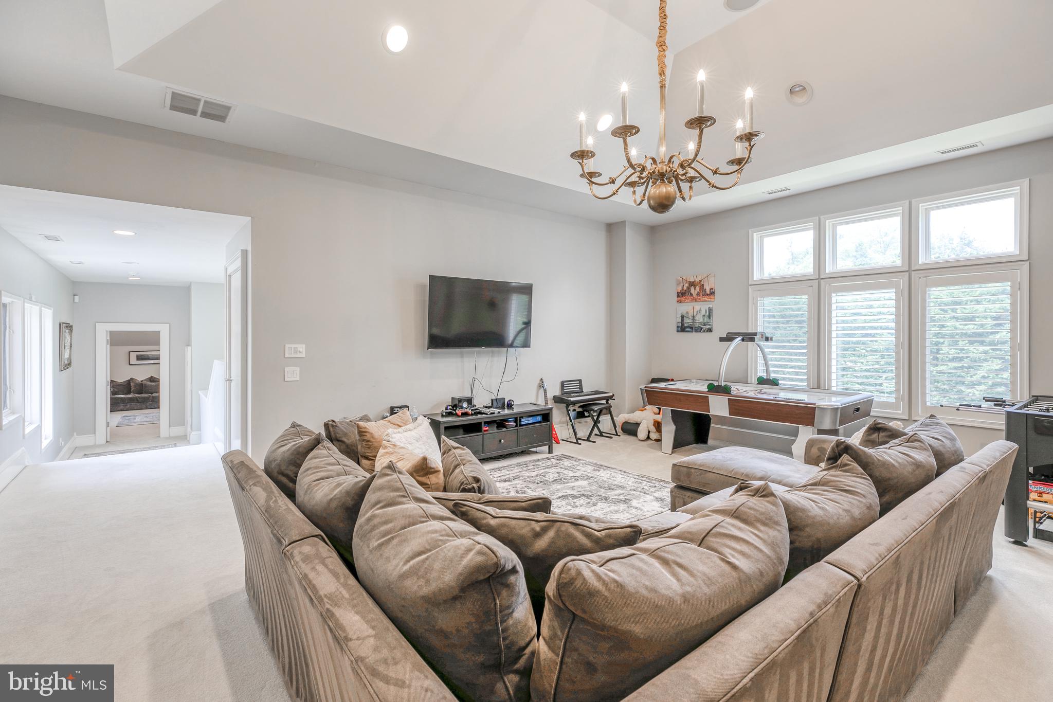 BRYN MAWR - Residential