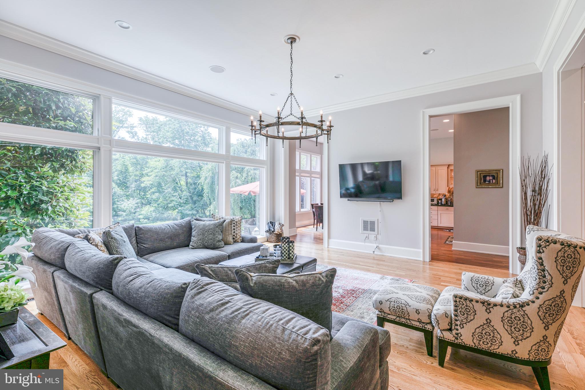 BRYN MAWR - Residential