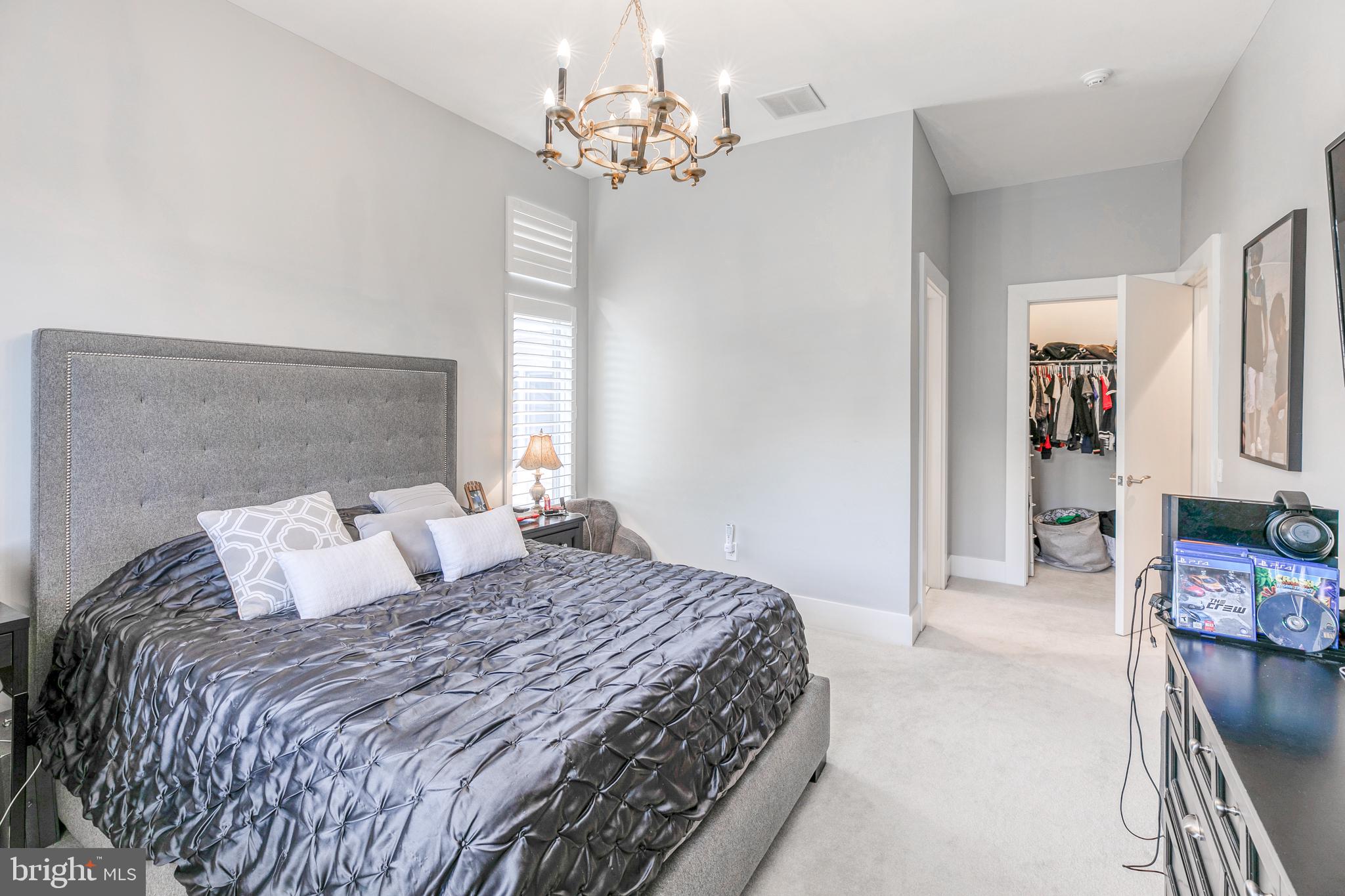 BRYN MAWR - Residential