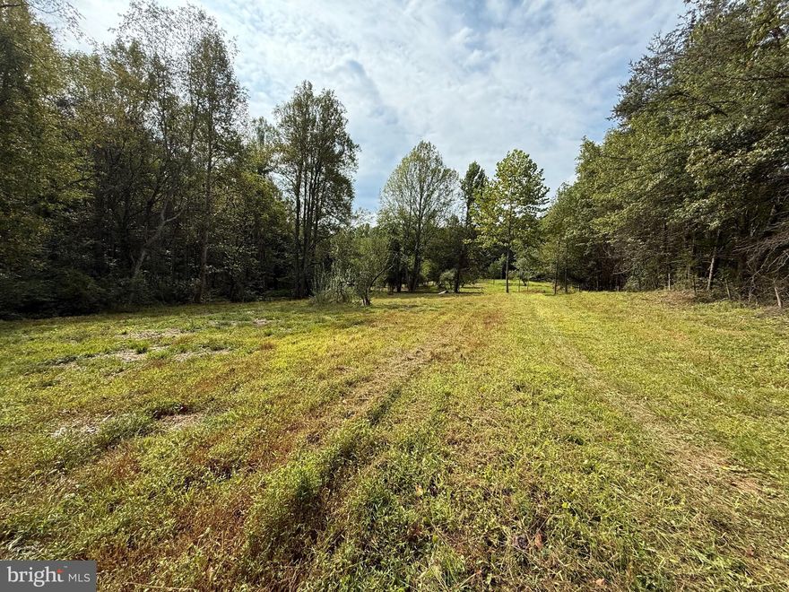 2.9 Acres located less than 5 minutes from Rt 29! This mostly cleared 2.9 acres is ready for your builder! No drainfield or well on the property but the property had a previous perc in 1996. Little home on the back corner of the property is not habitable as the floor has fallen in-do not enter.