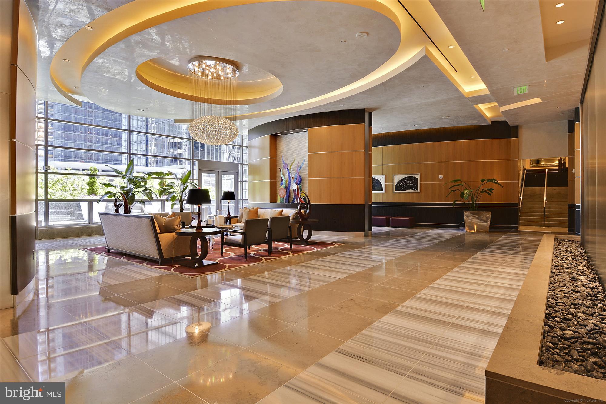 ARLINGTON - Residential