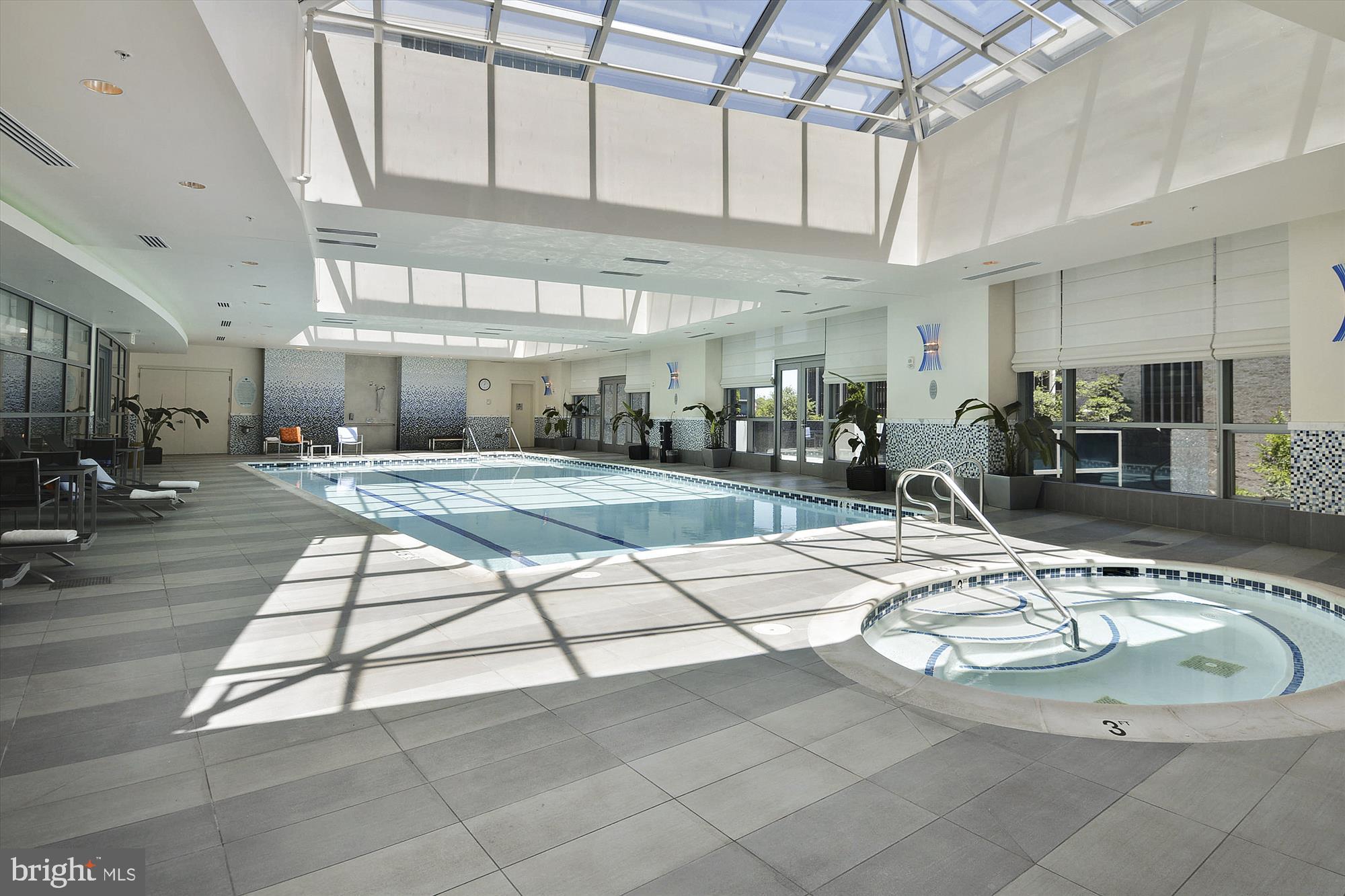 ARLINGTON - Residential