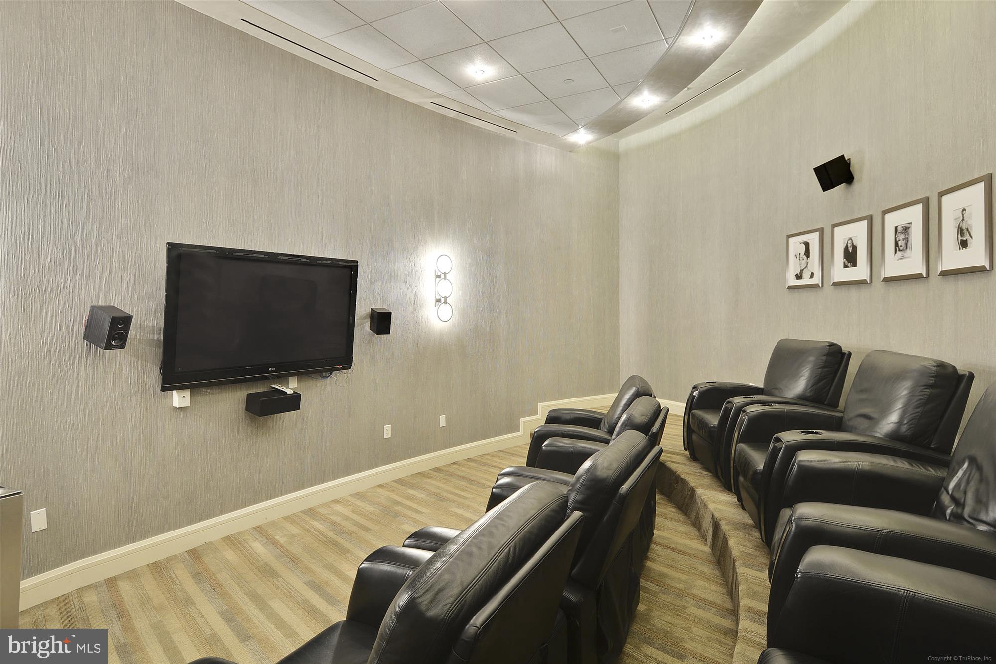 ARLINGTON - Residential