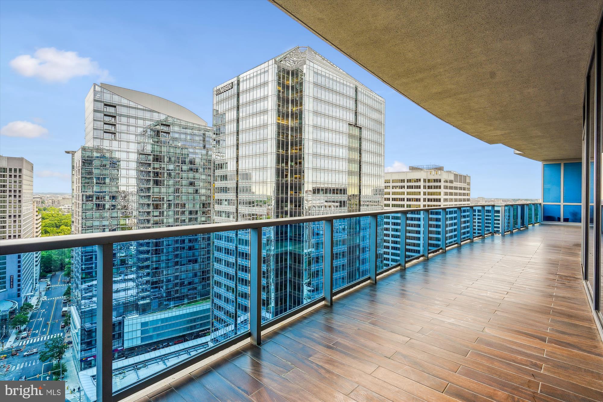 ARLINGTON - Residential