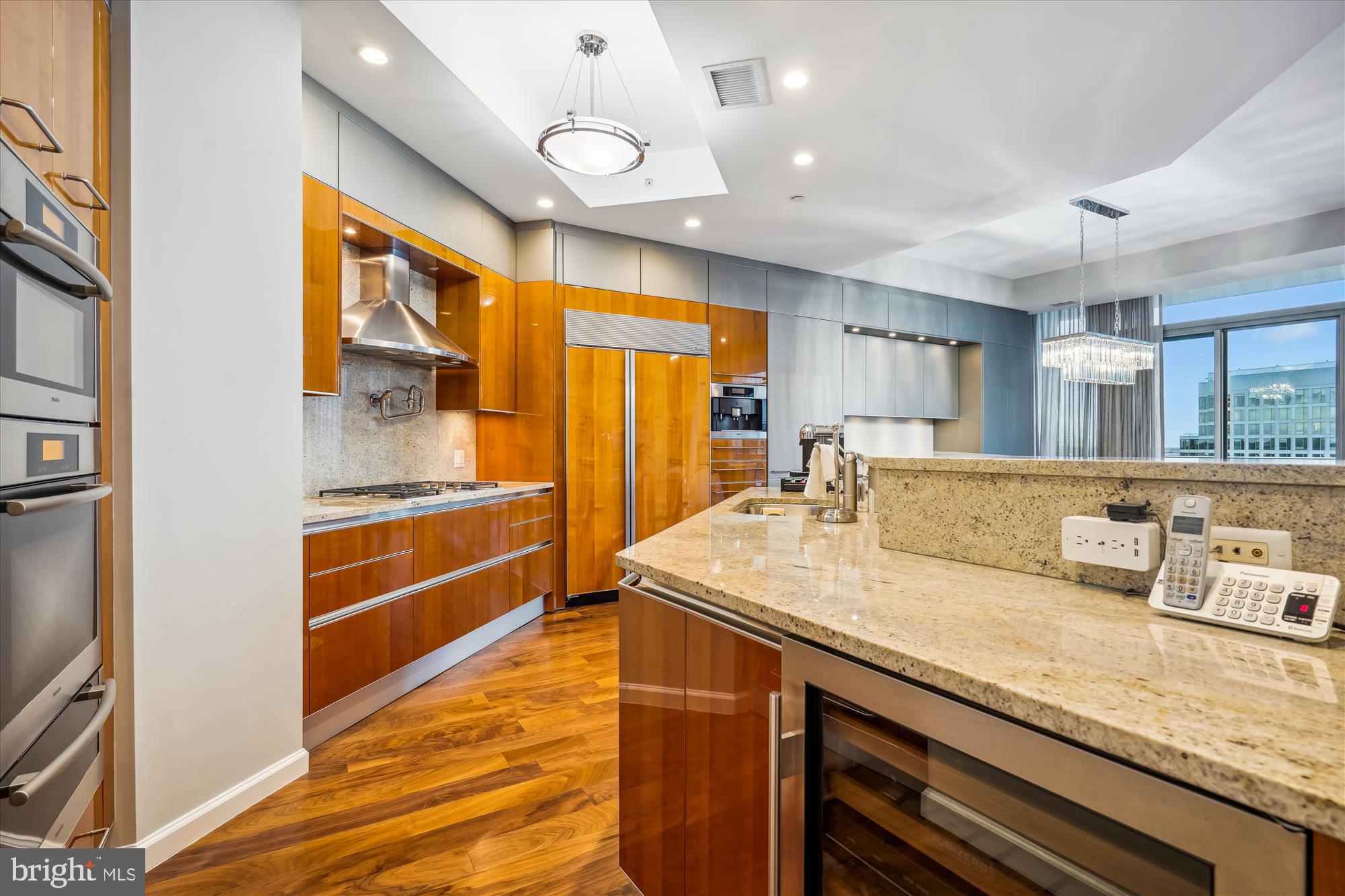 ARLINGTON - Residential