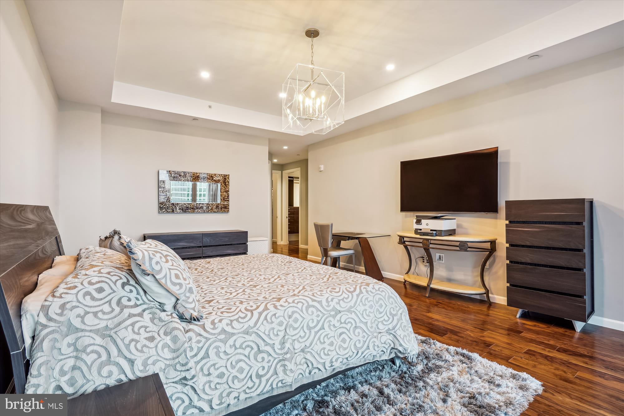 ARLINGTON - Residential