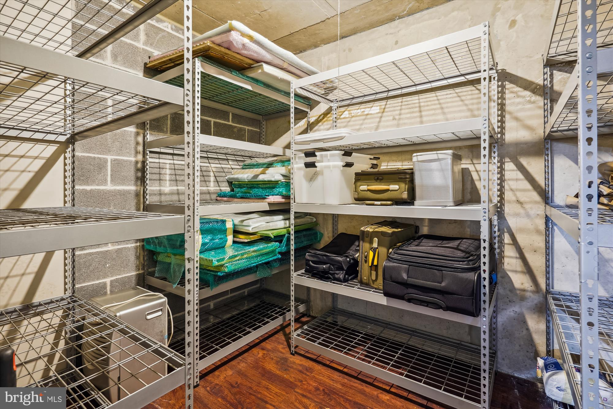 ARLINGTON - Residential