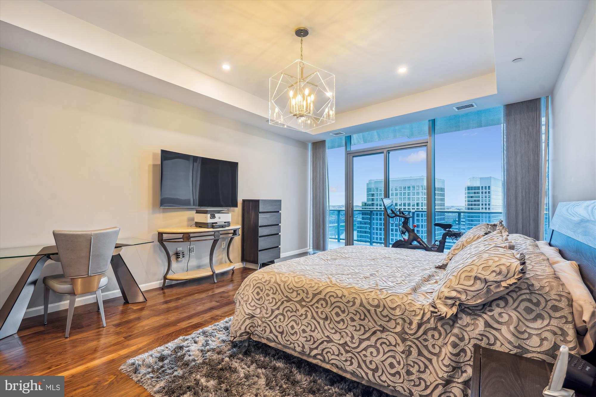 ARLINGTON - Residential