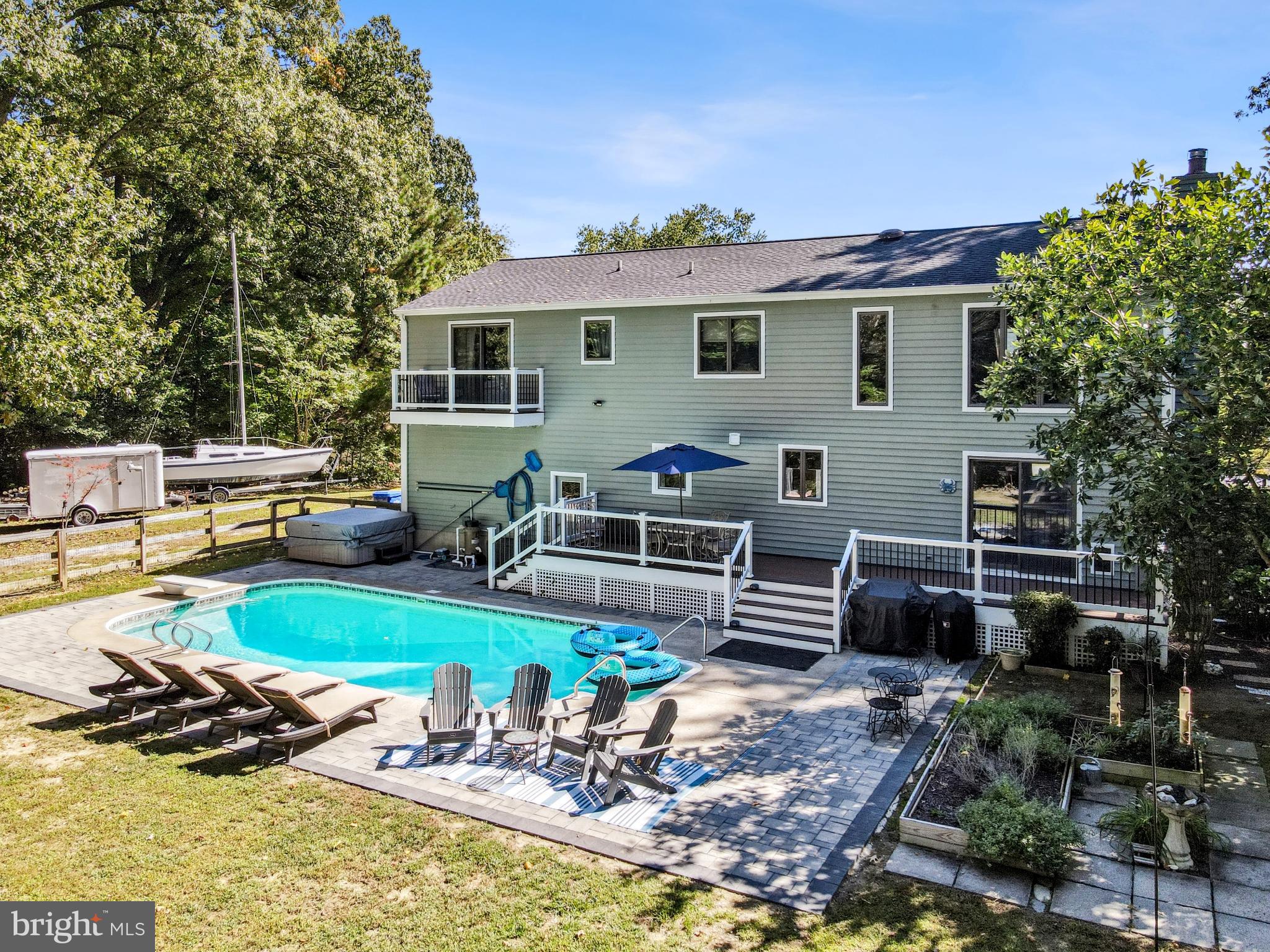 HICKORY RIDGE - Residential