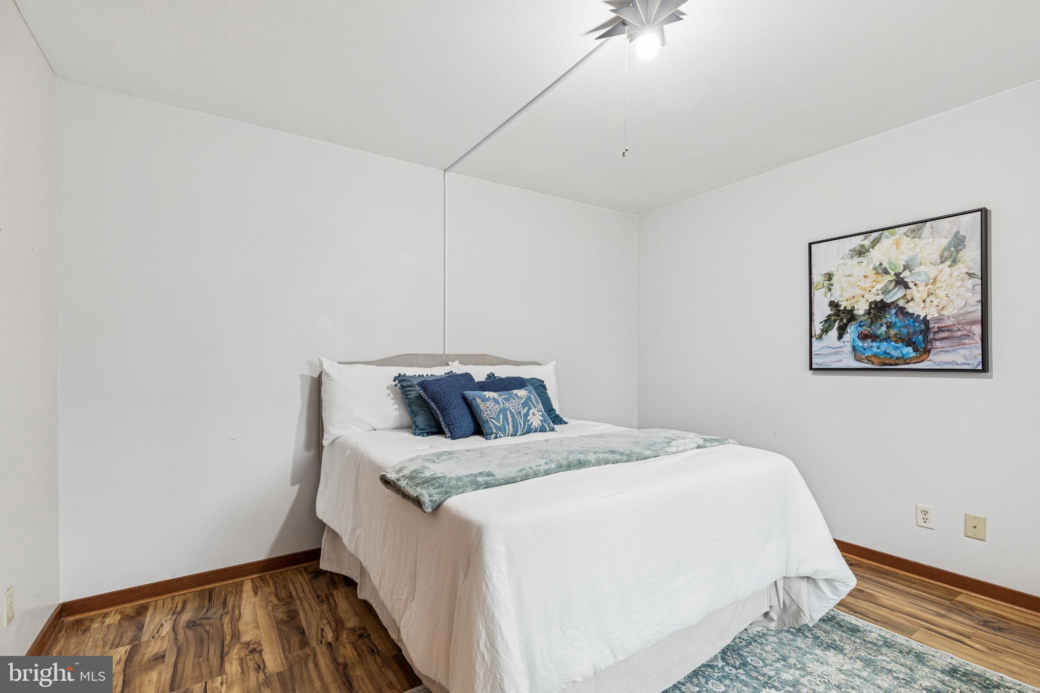 HICKORY RIDGE - Residential