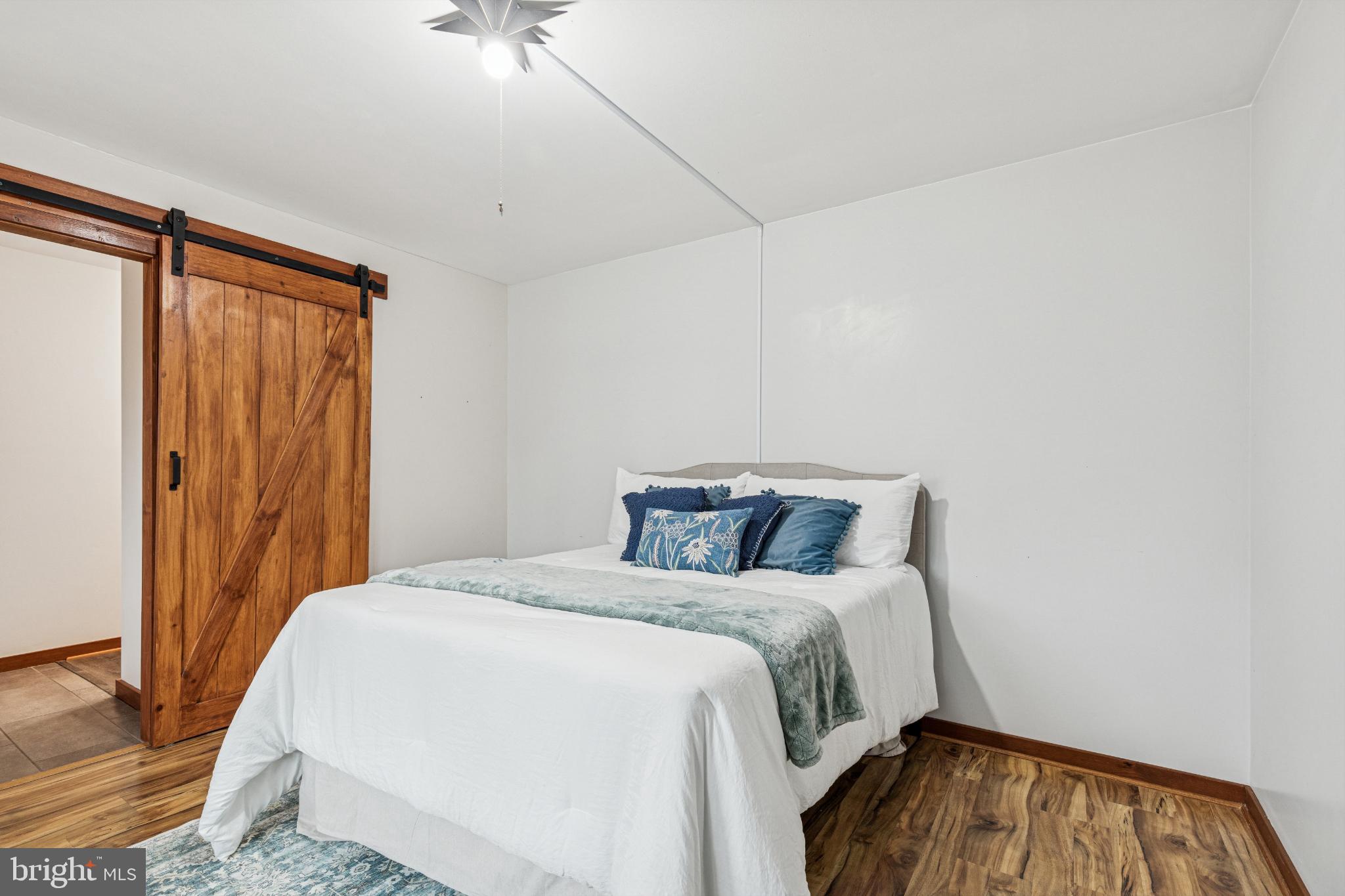 HICKORY RIDGE - Residential