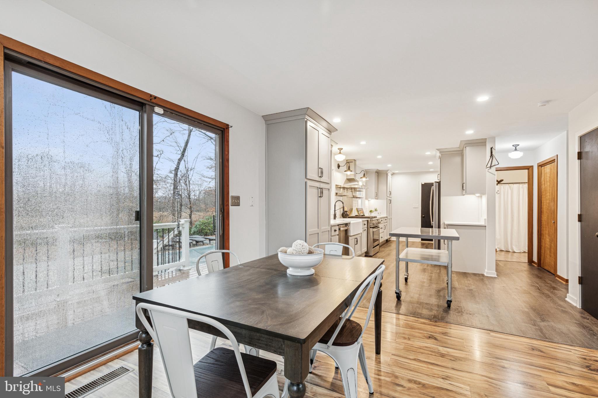 HICKORY RIDGE - Residential