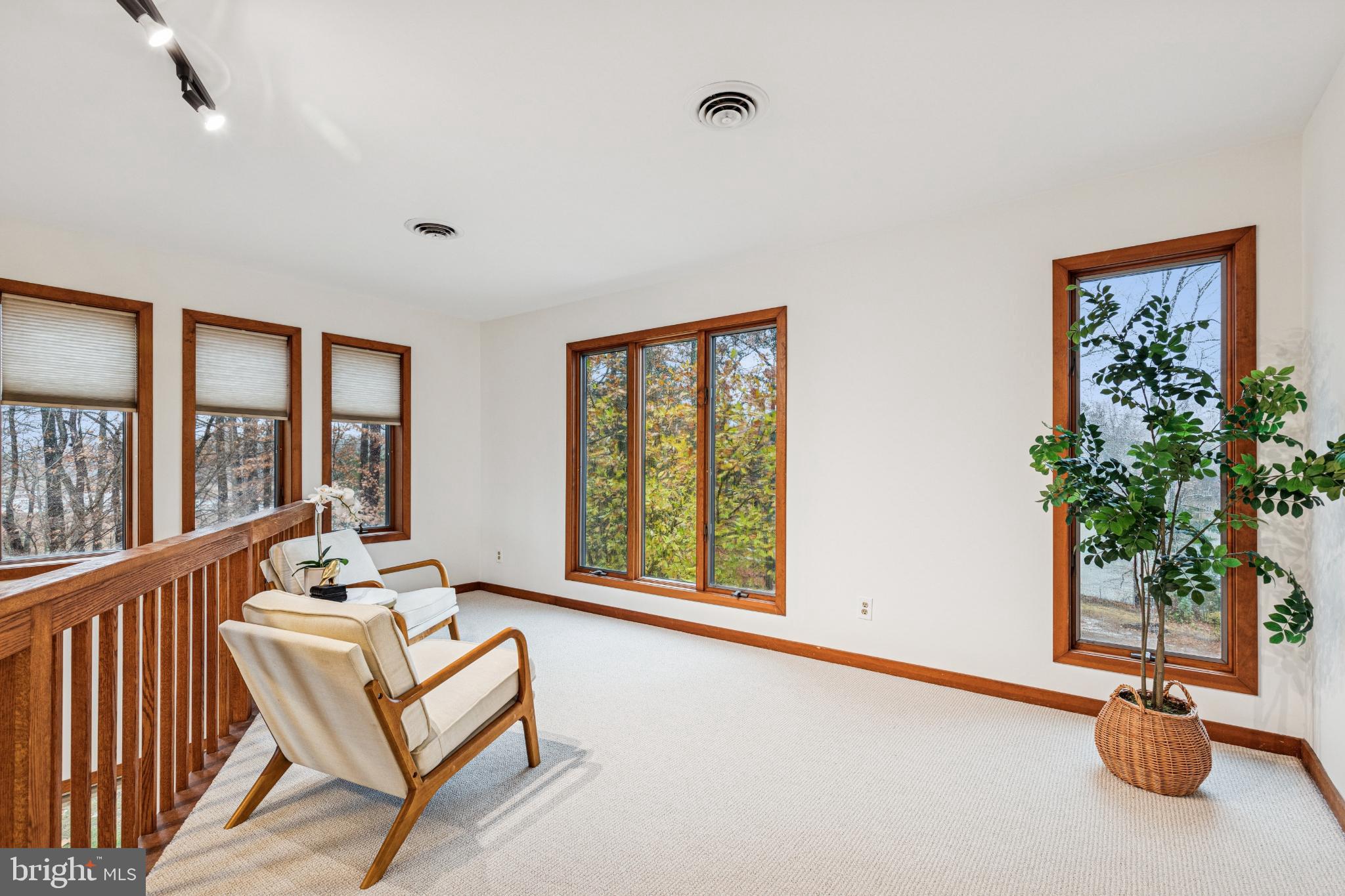 HICKORY RIDGE - Residential