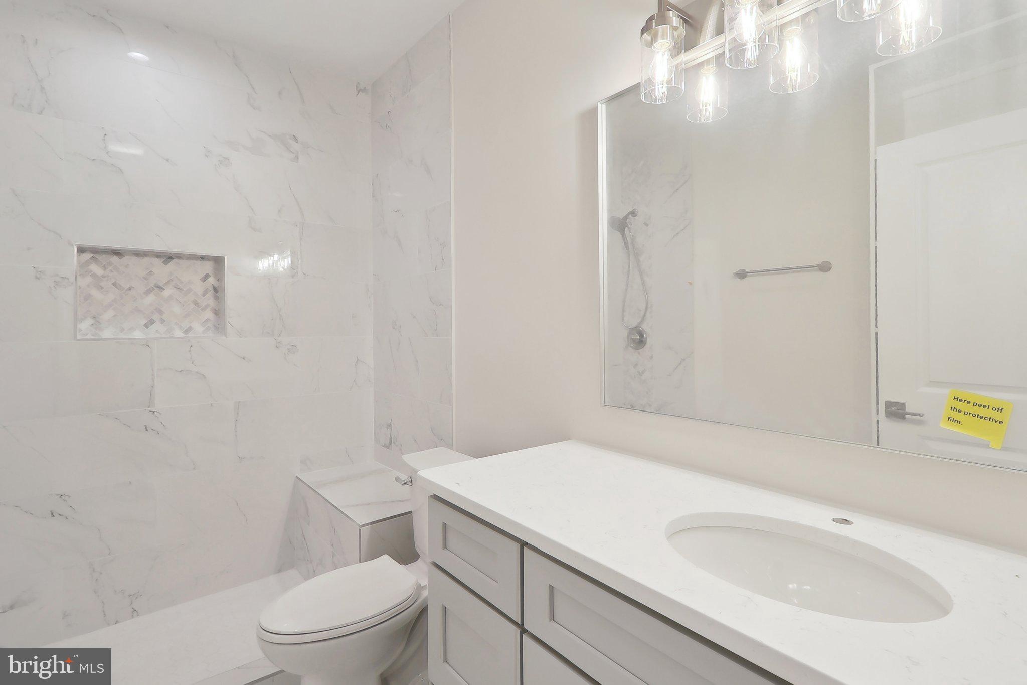 LAROCHE PROPERTY - Residential